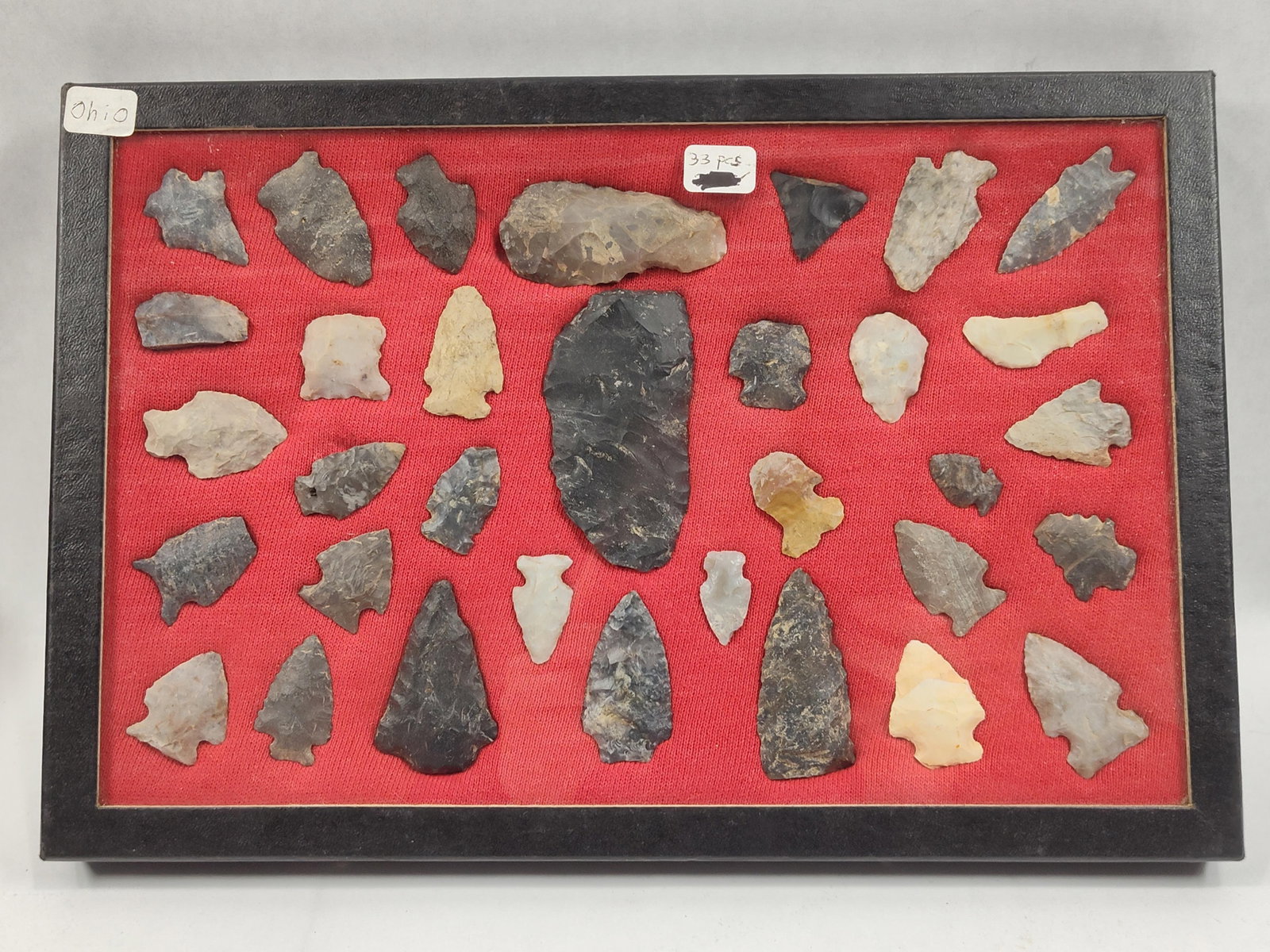 33 Native American Projectile Points and Lithic Tools, Ohio (1 of 4)