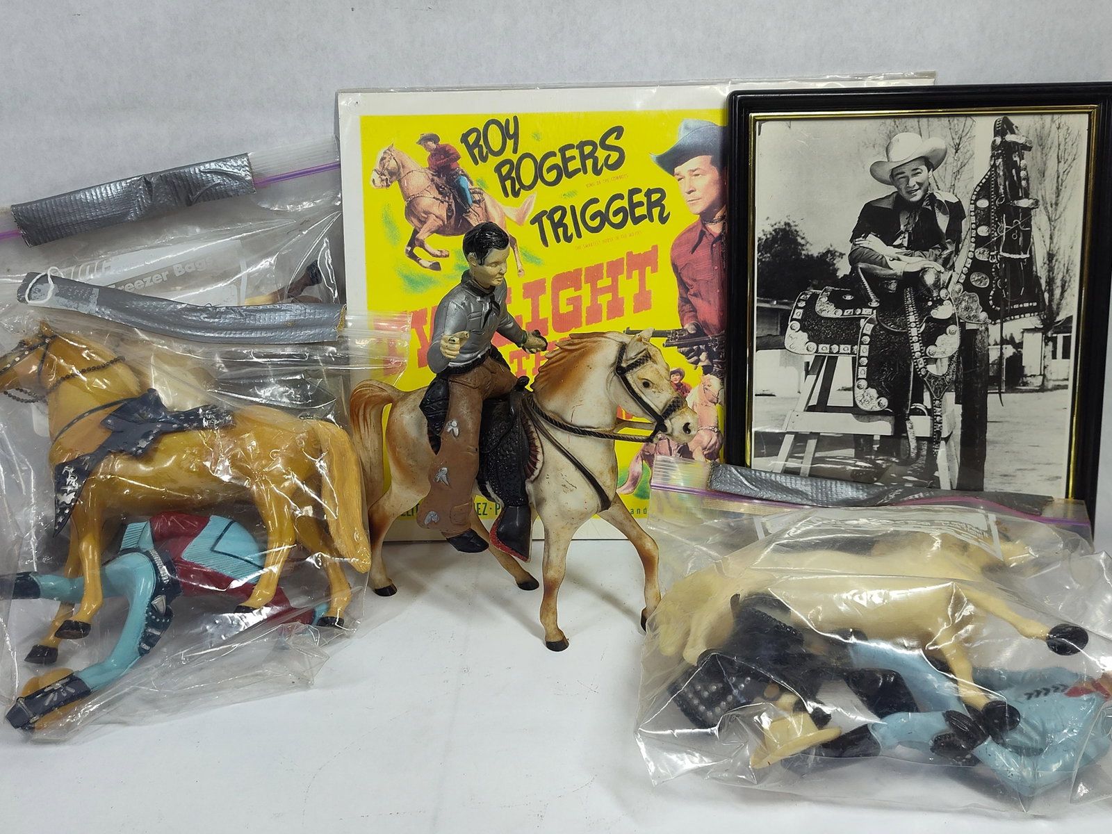 An Assortment of Roy Rogers and Western Memorabilia Including Hartland Plastics Figurines and 1956 (1 of 7)