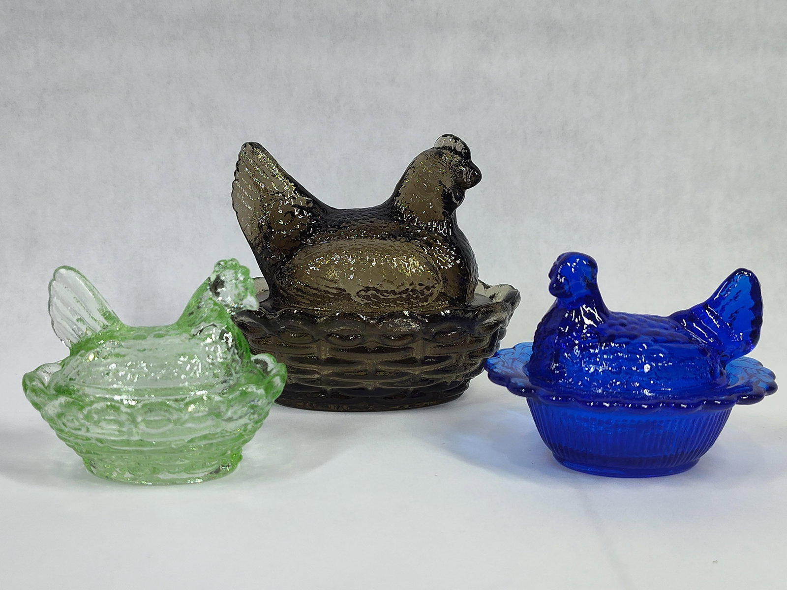 A Trio ofPressed Glass Hen on Nest Covered Dishes (1 of 5)
