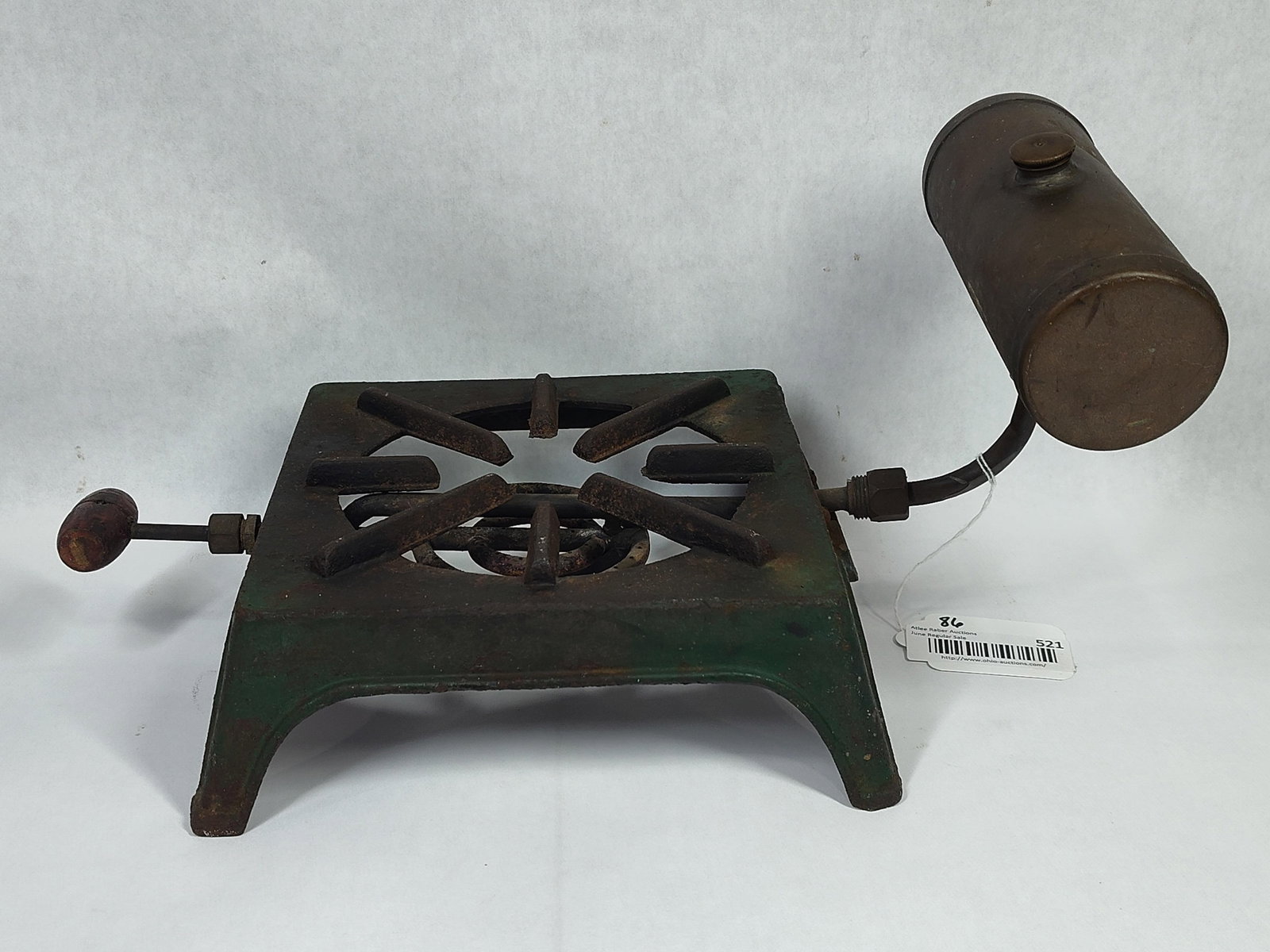 Antique Single-Burner Cast Iron Pressurized Fuel Stove in Green (1 of 3)