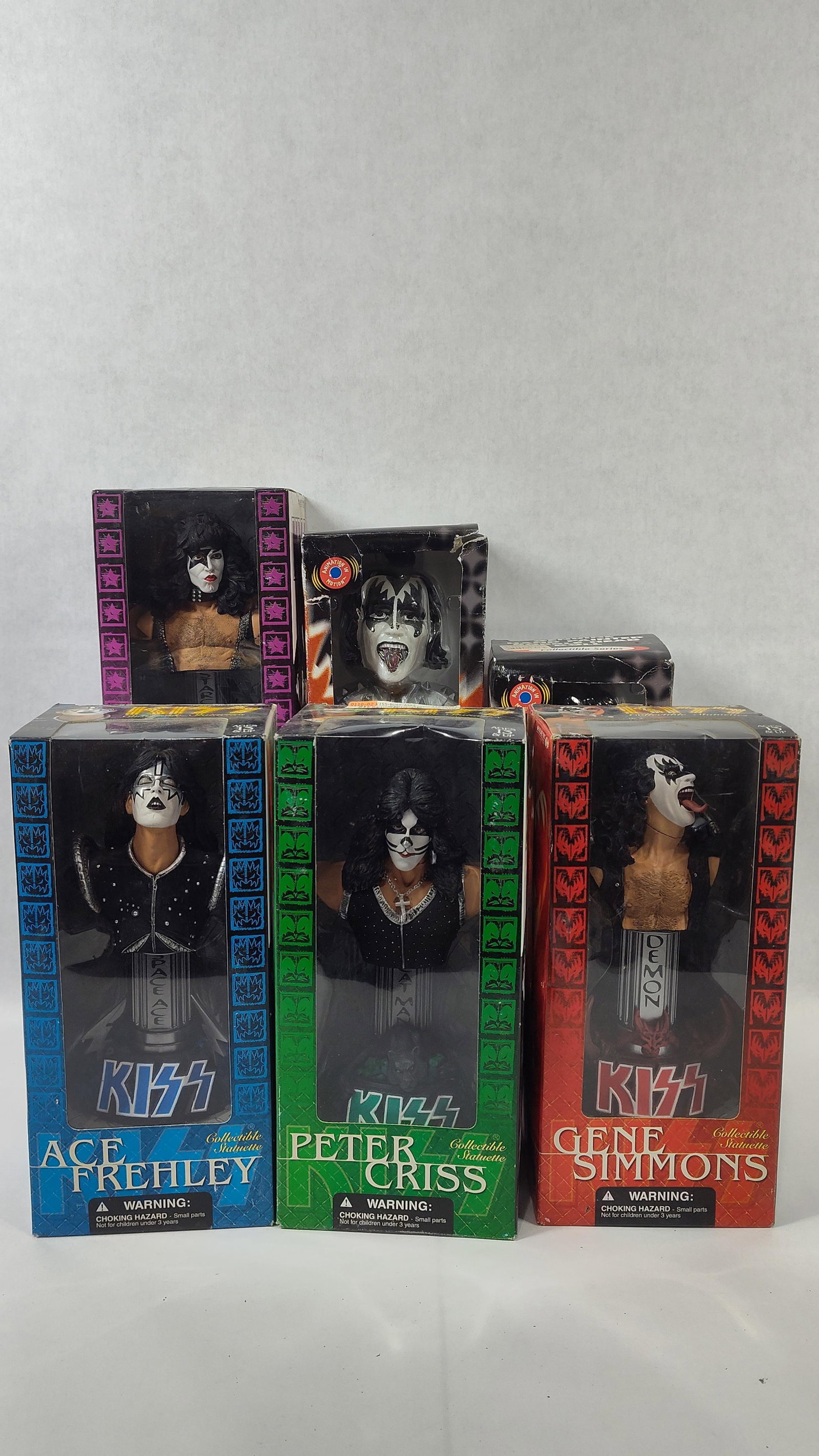 KISS Memorabilia including McFarlane Toys Collectible Statuette Busts and Bobble Dobbles Figures (1 of 3)