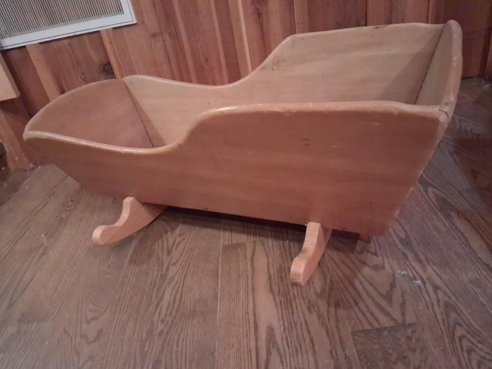 Early American Primitive Pine Sleigh Cradle - 6