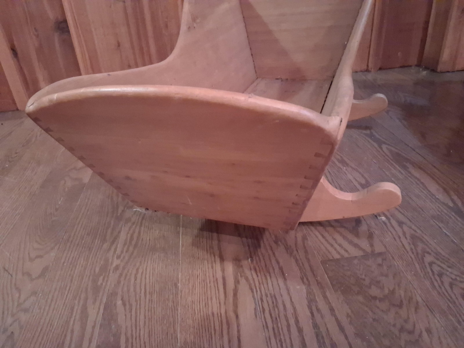 Early American Primitive Pine Sleigh Cradle - 7