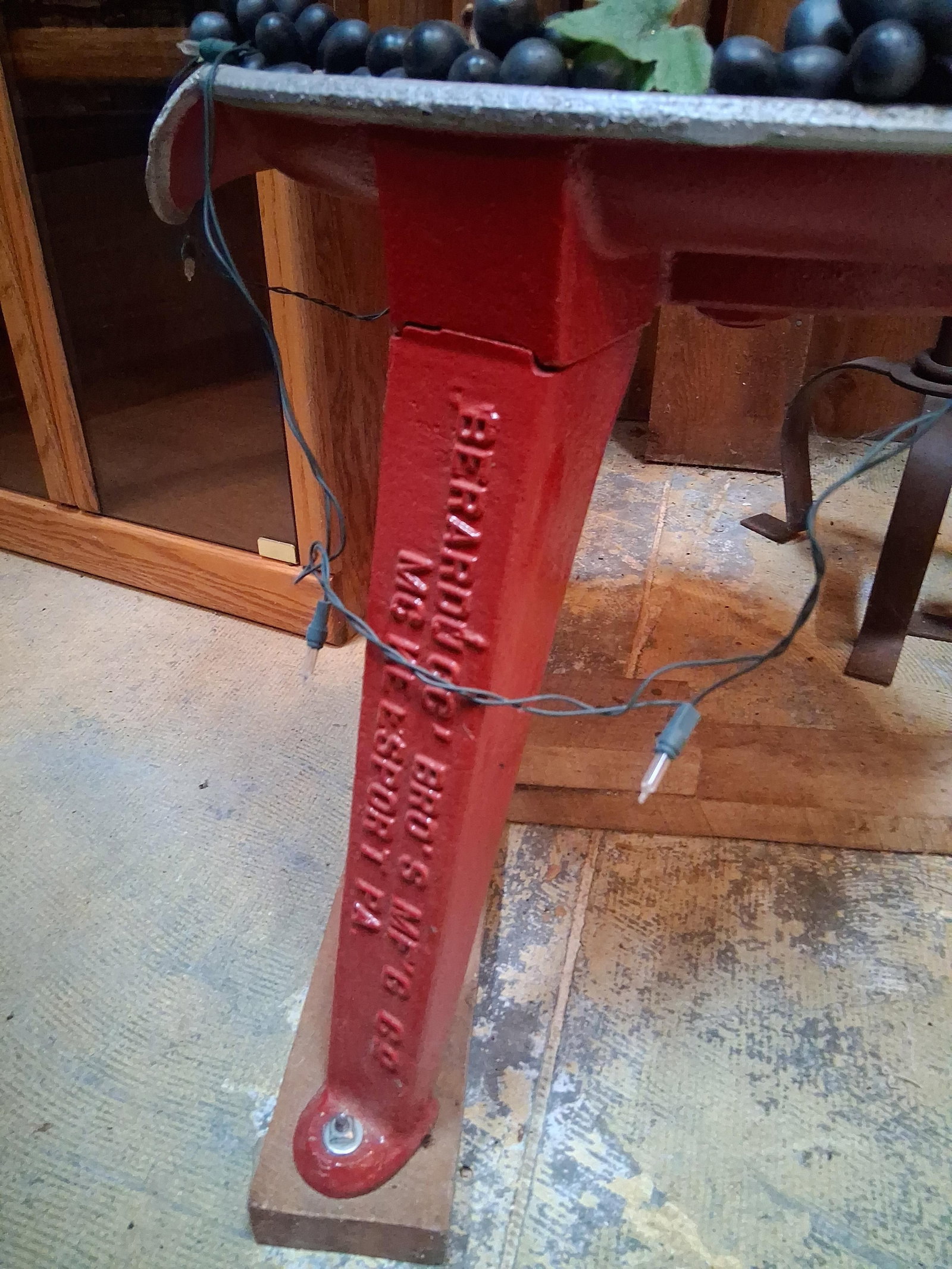 Beraducci Brod Ratcheting Fruit Press - 4