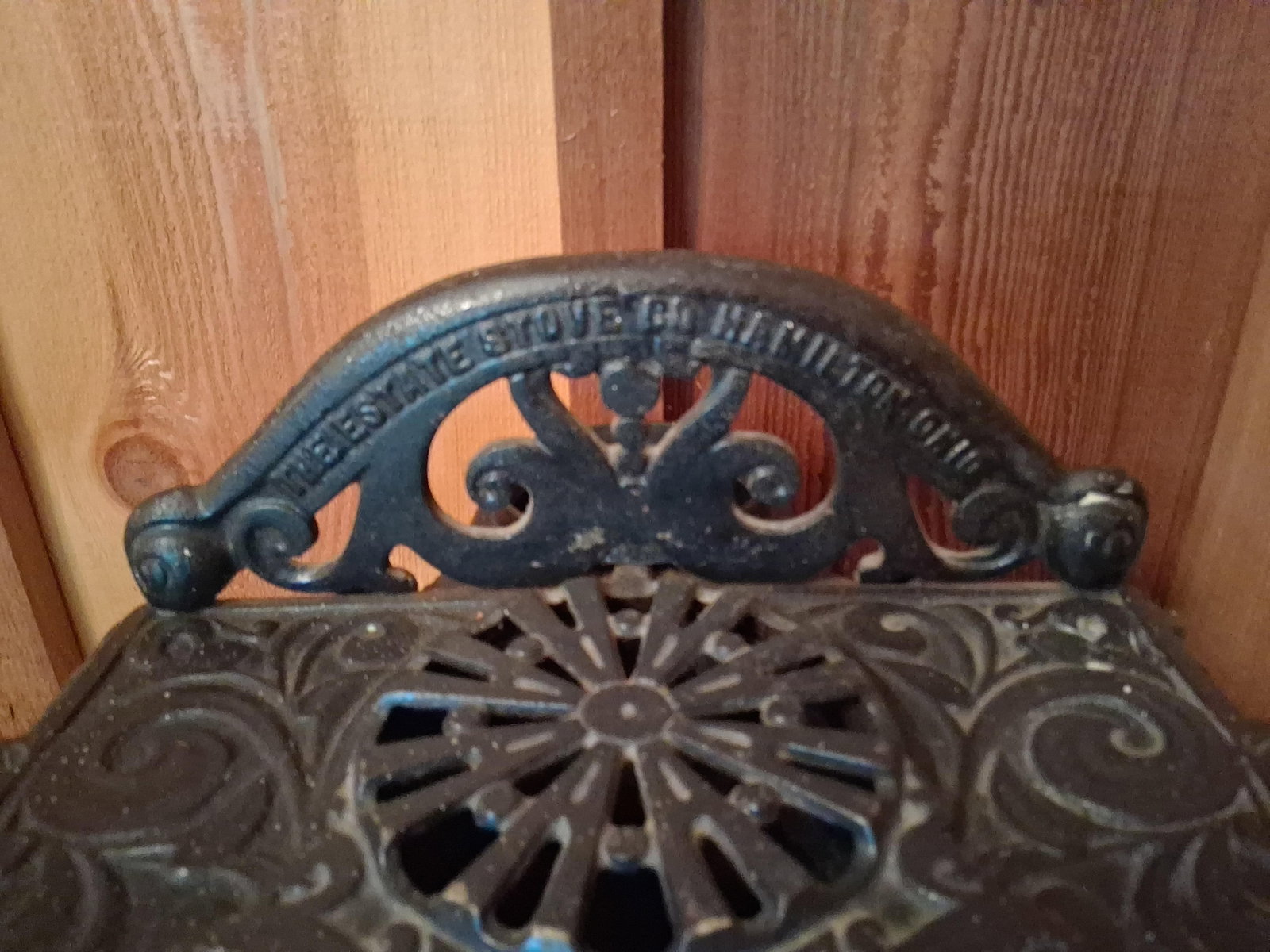 Cast iron Parlor Stove - 3