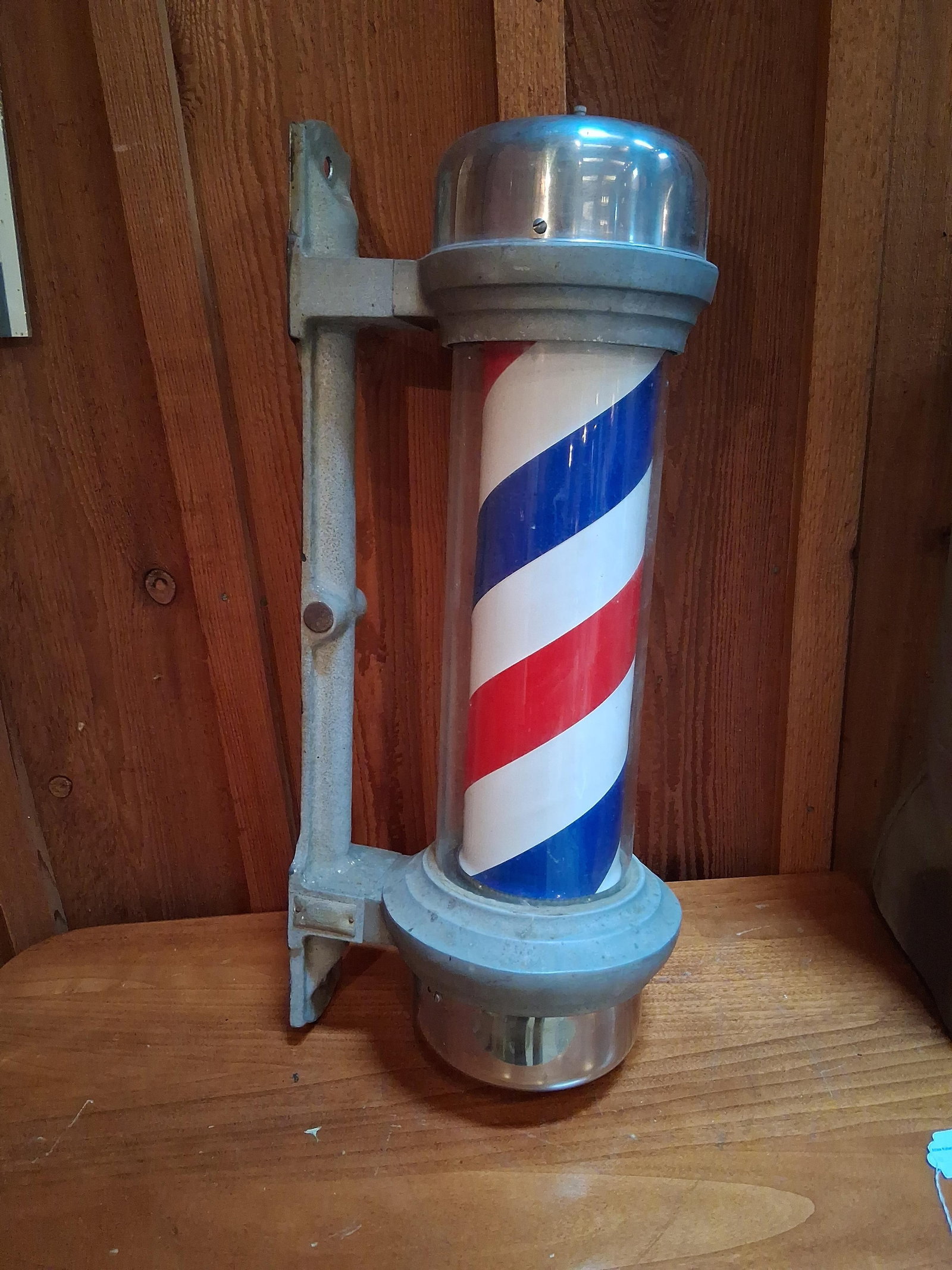 Vtg William Marvy Co. Electric Barber Pole (1 of 5)