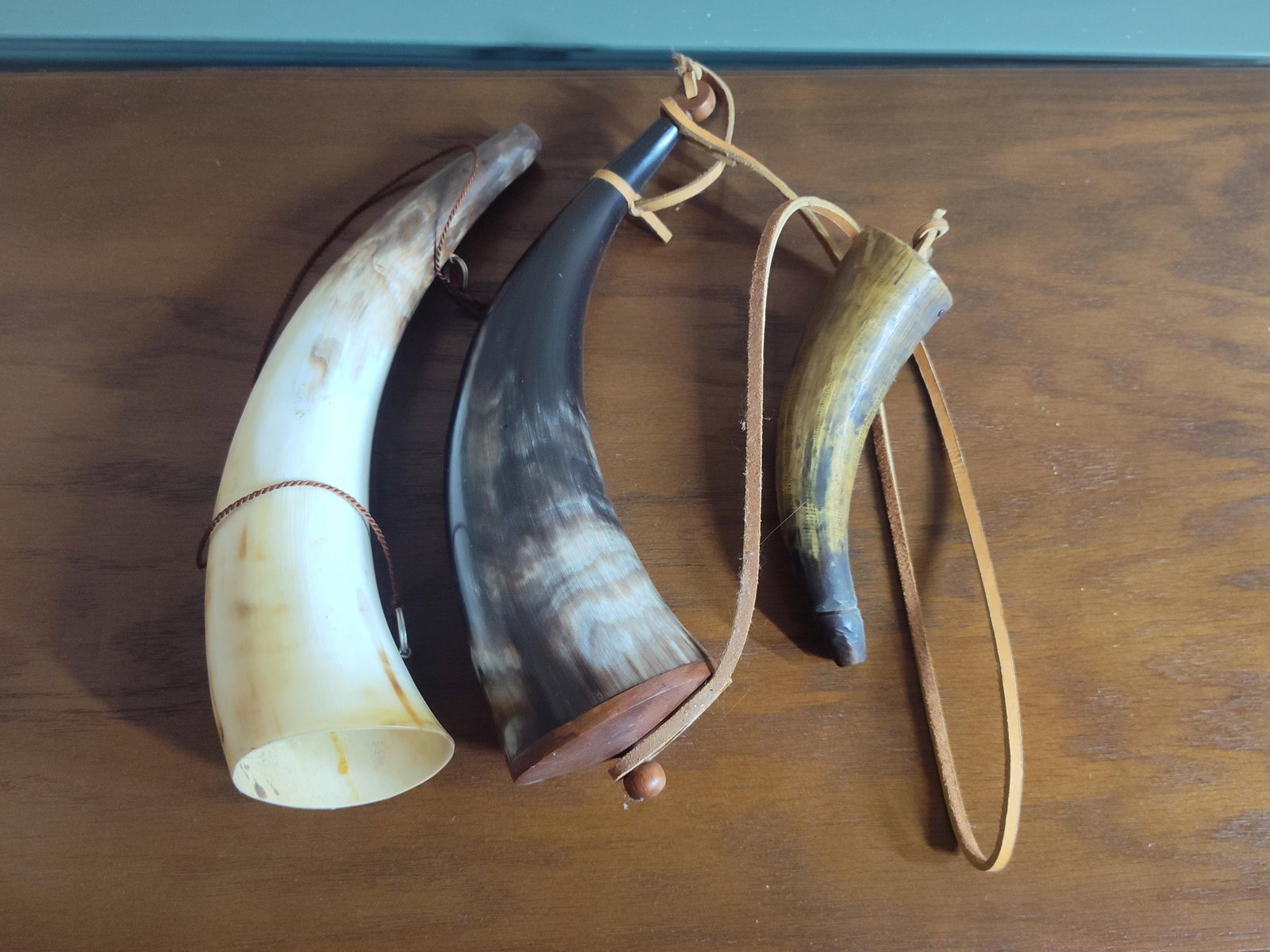 A Trio of Natural Horn Accessories (1 of 3)