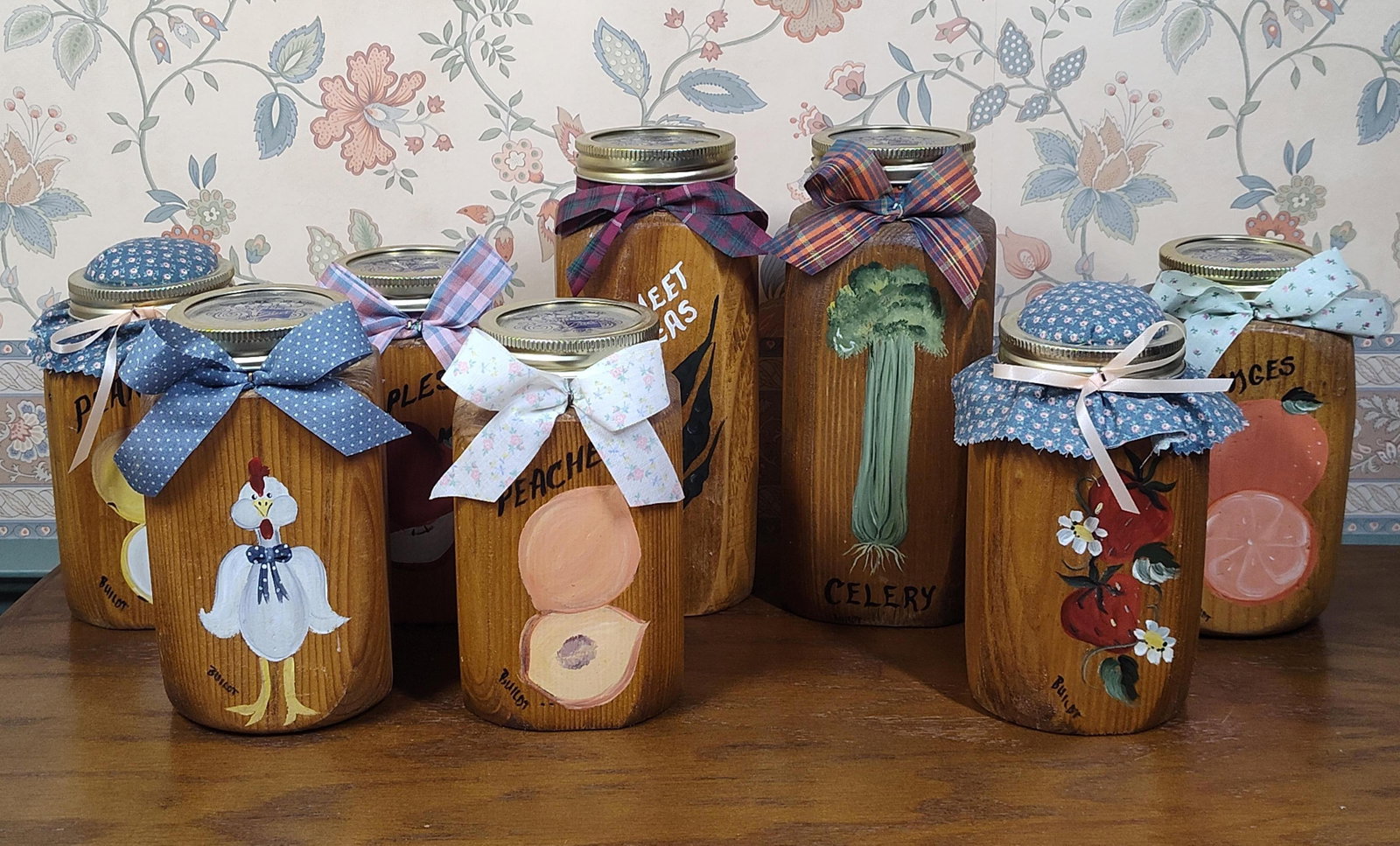 Set Painted Wood Folk Art Canning Jar Blocks (1 of 8)