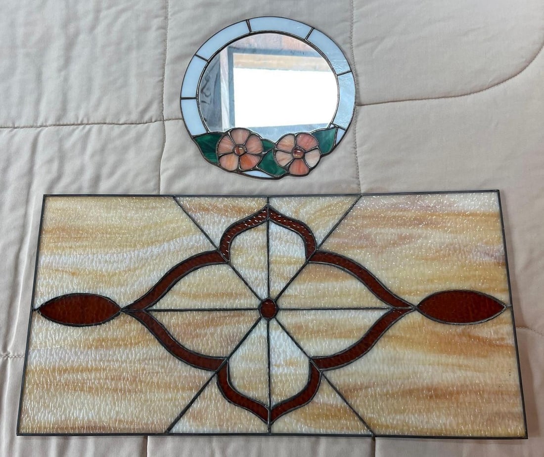 Two American Stained Glass Decorative Items (1 of 5)
