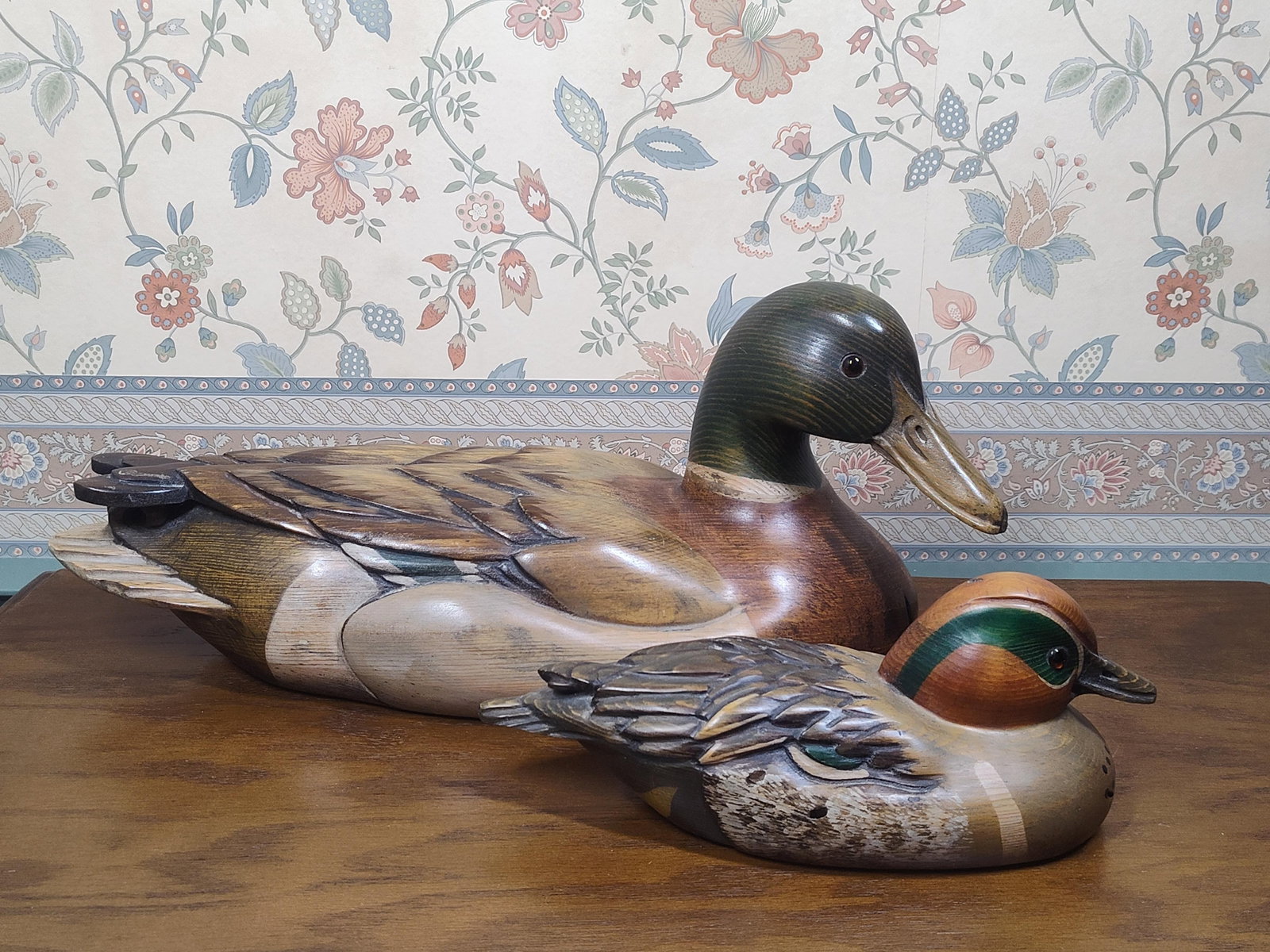 Pair Tom Taber Woodendare Studio Wood Duck Decoys (1 of 7)