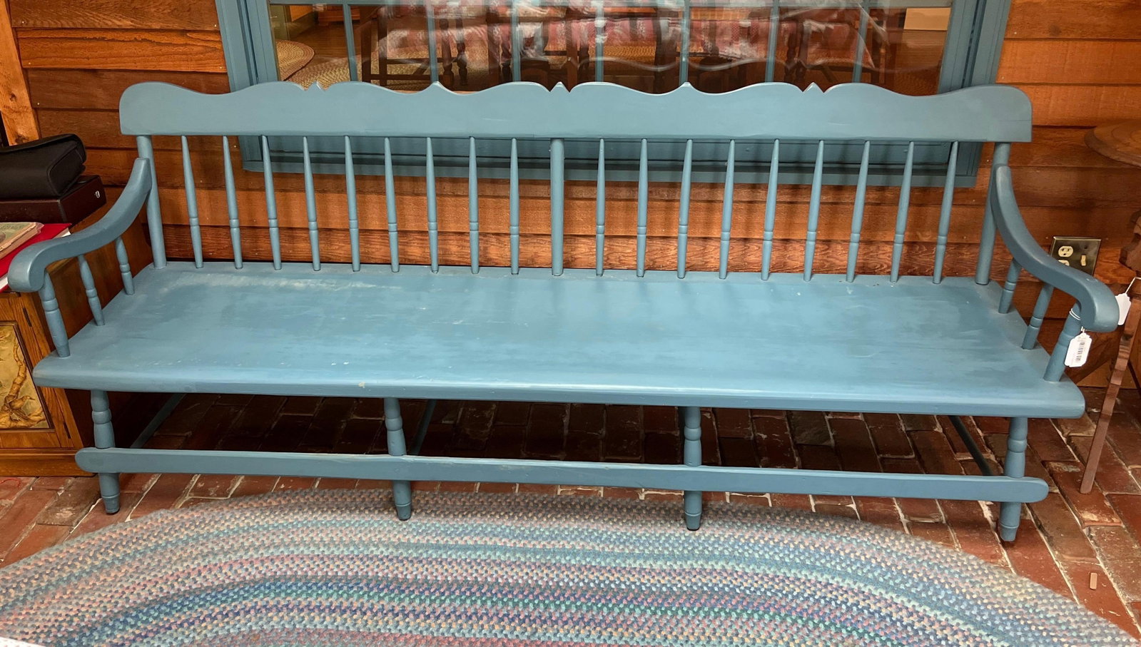 American Windsor Painted Settle & Log Cabin Quilt (1 of 4)