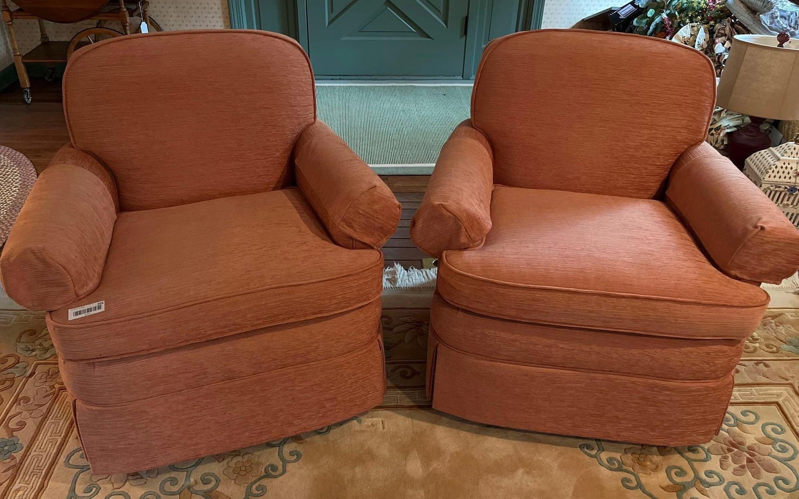 Pair Sherrill Attributed Upholstered Lounge Chairs: A pair of matching upholstered lounge chairs, attributed to Sherrill Furniture. These chairs feature a traditional mid-to-late 20th-century design, characterized by a rounded tight-back and rolled