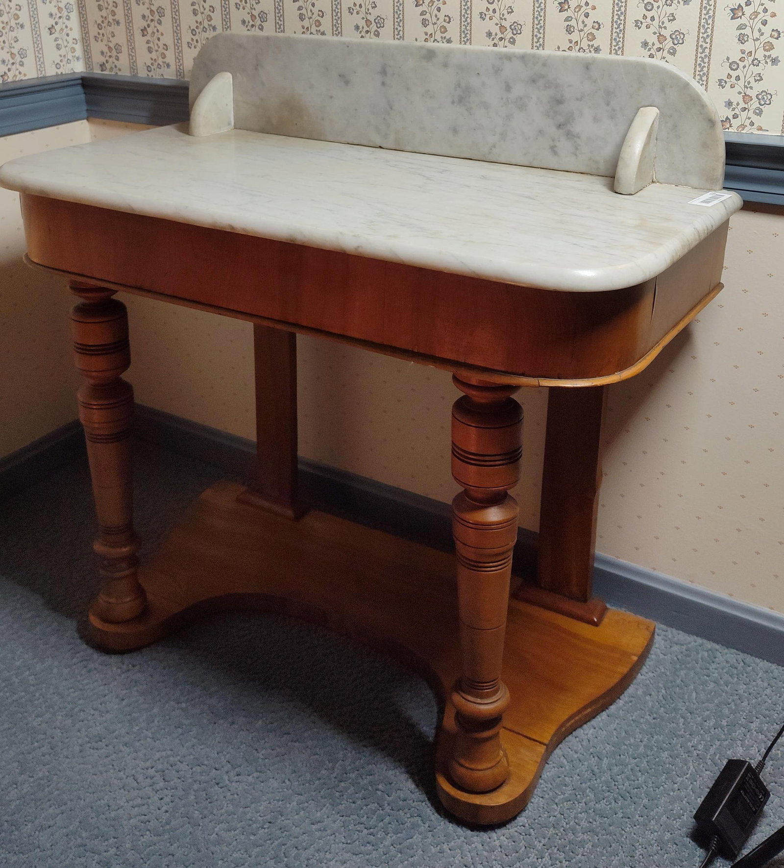 Victorian Marble-Top Washstand (1 of 5)
