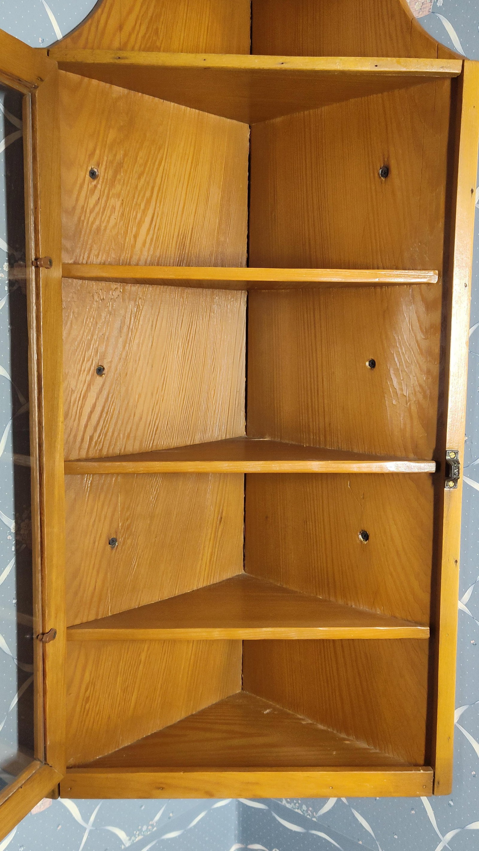 Vintage Pine Wall-Hanging Glazed Corner Cupboard - 2