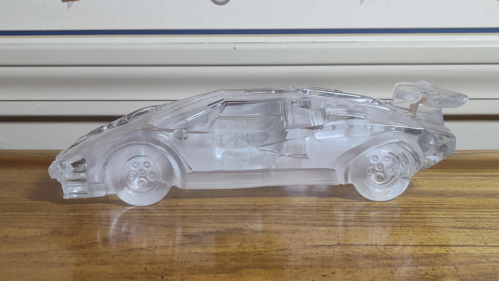 Hofbauer Crystal Lamborghini Countach Model - 2