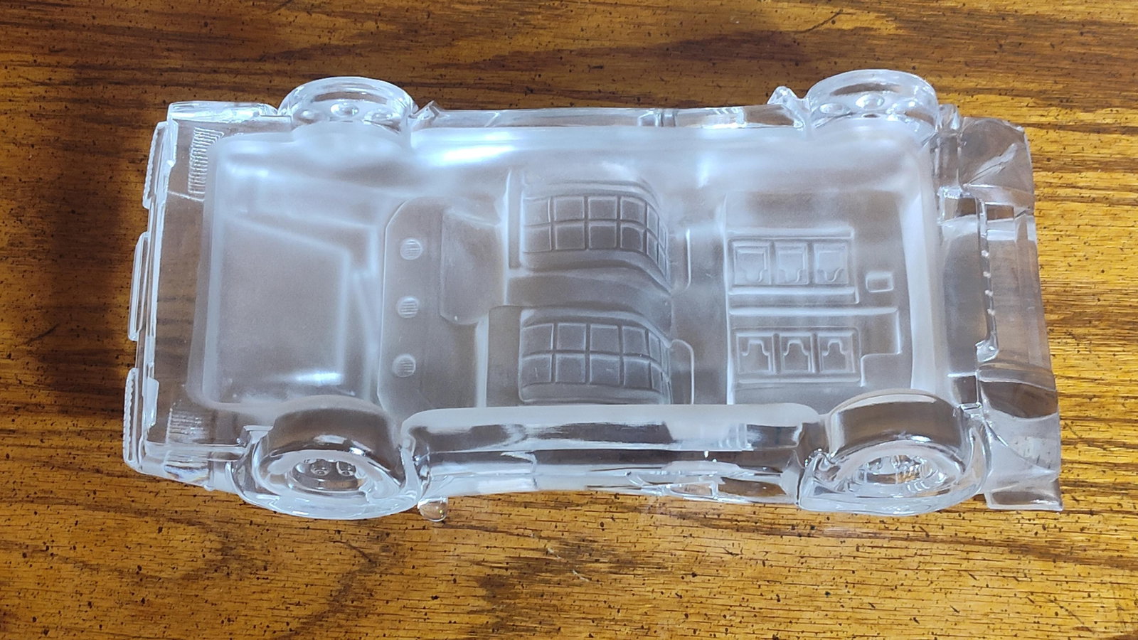 Hofbauer Crystal Lamborghini Countach Model - 3