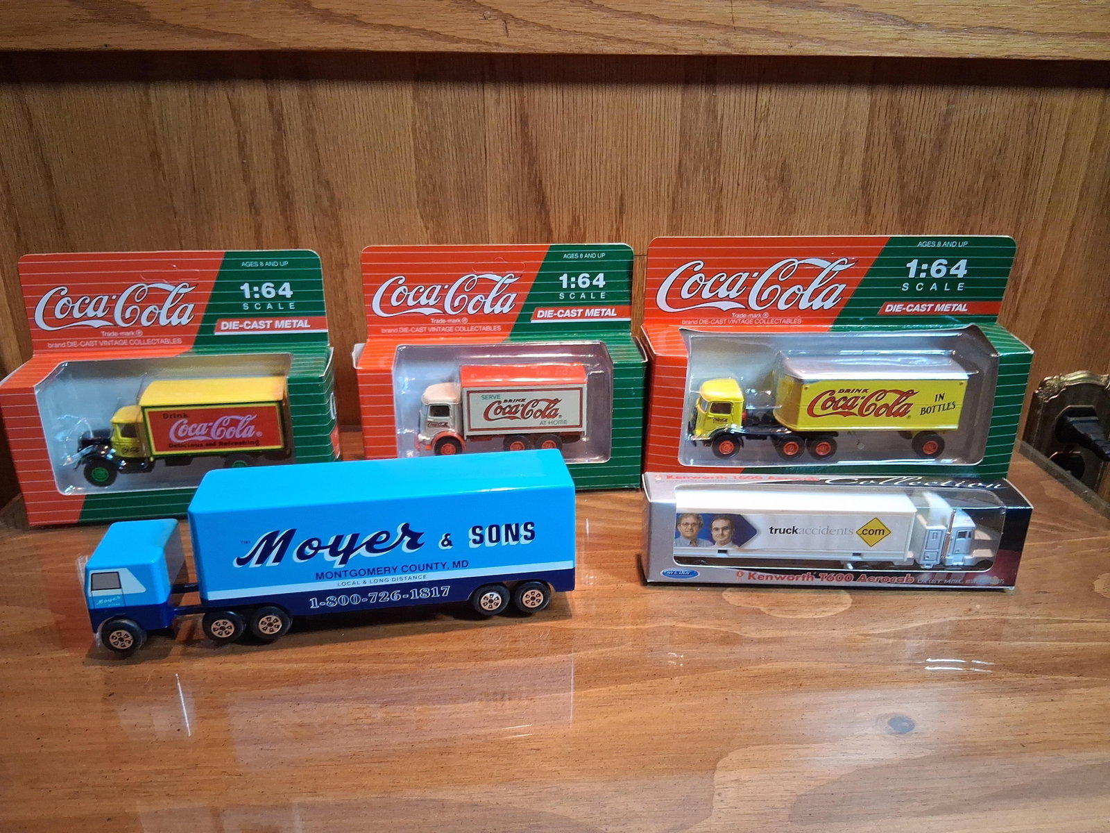 5 Welly & Coca-Cola Advertising Semi-Trucks (1 of 6)