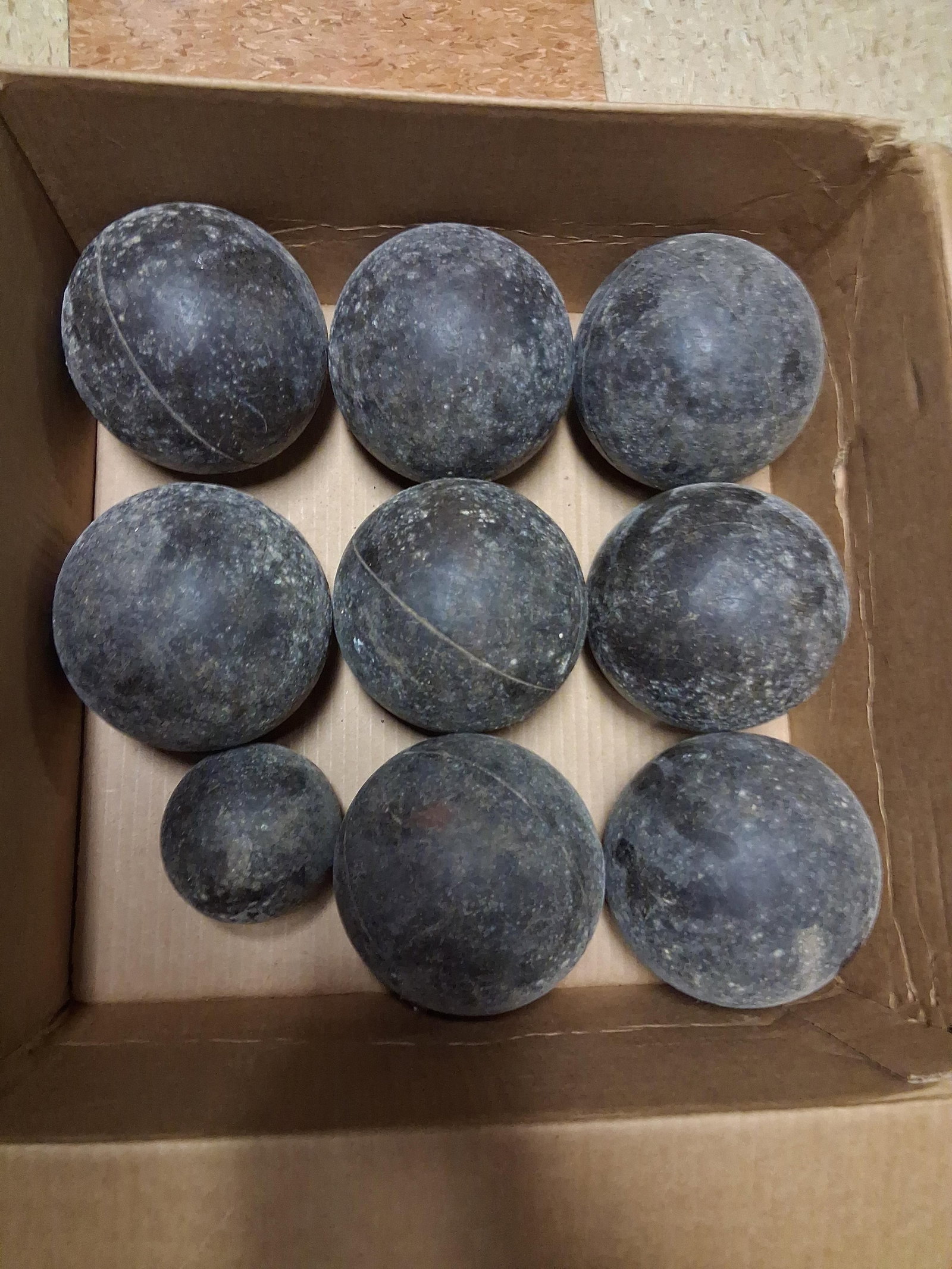 Vtg Bocce or Lawn Bowling Balls (1 of 5)