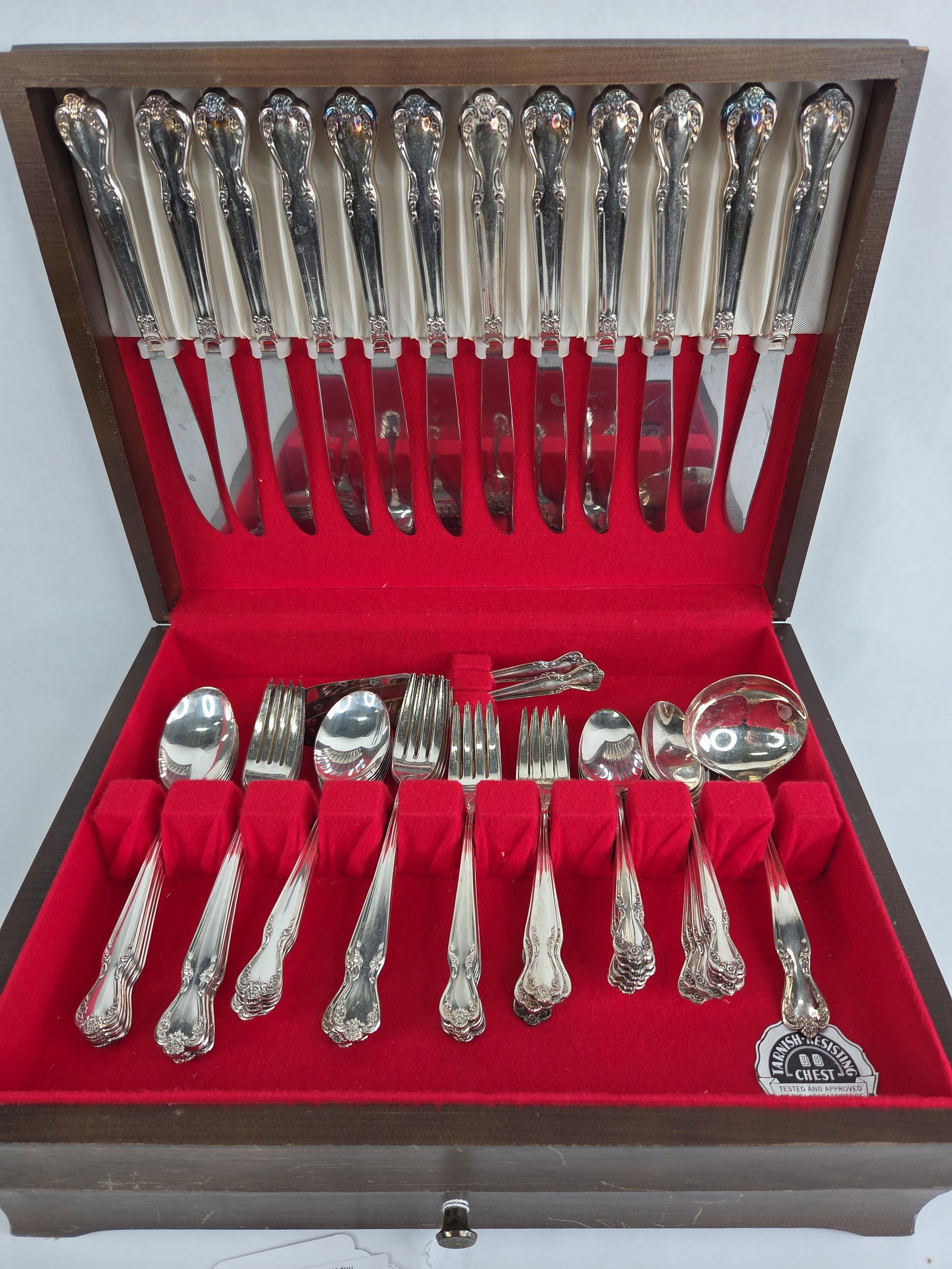 International Silver Co. Silver-Plated Flatware Service for 12 in Magnolia Pattern (1 of 11)