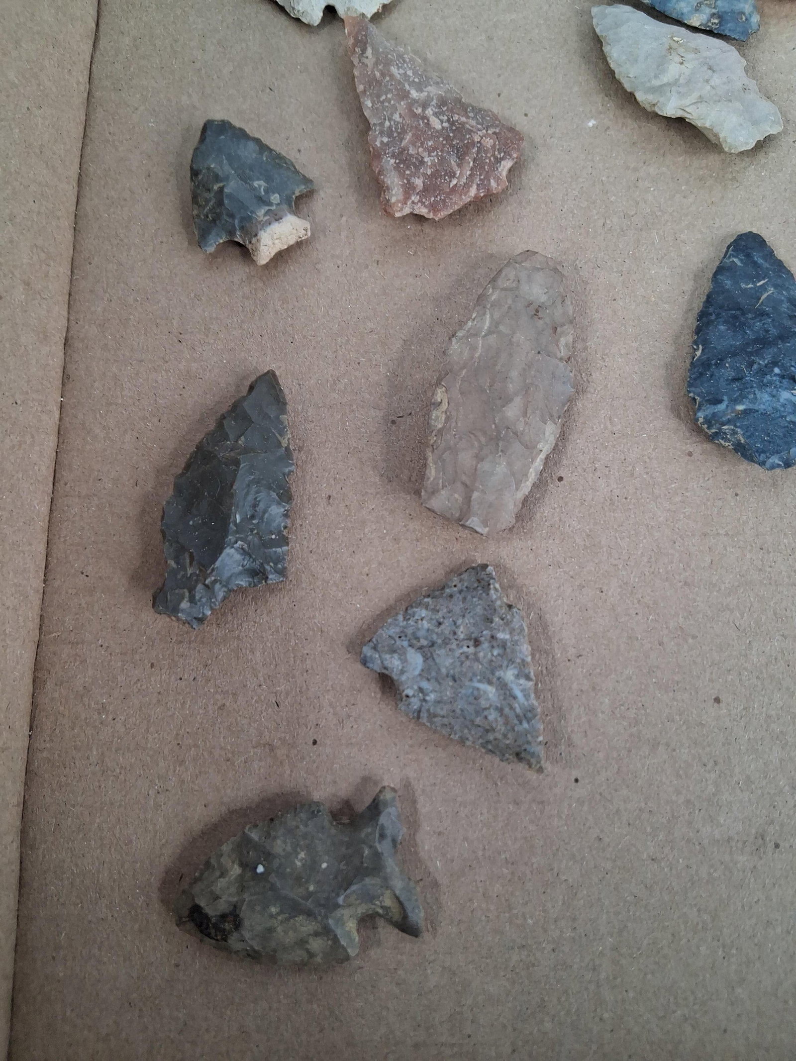 Indigenous North American Prehistoric Lithic Set - 2
