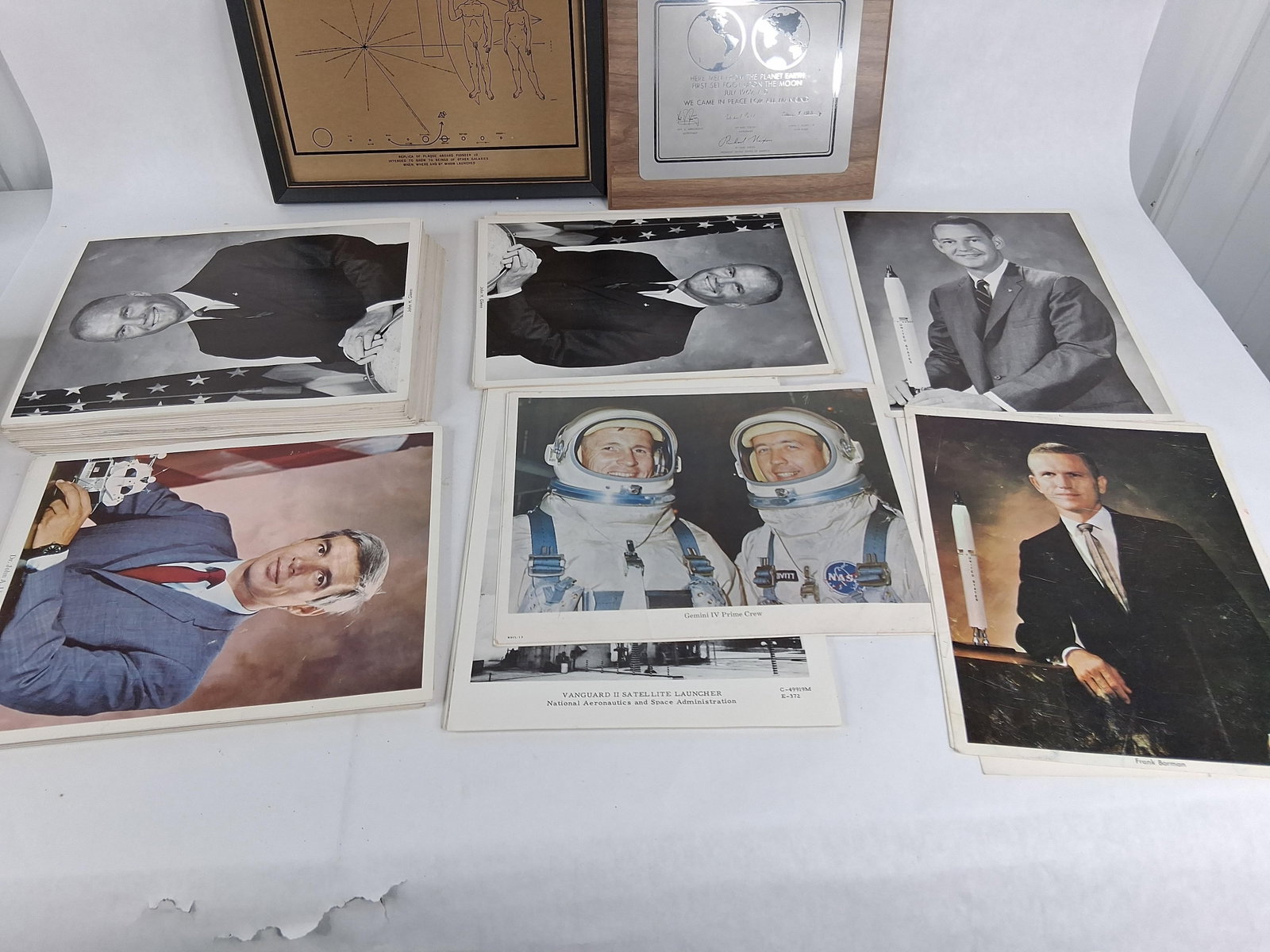 NASA Space Memorabilia, Plaques & Lithographs (1 of 12)