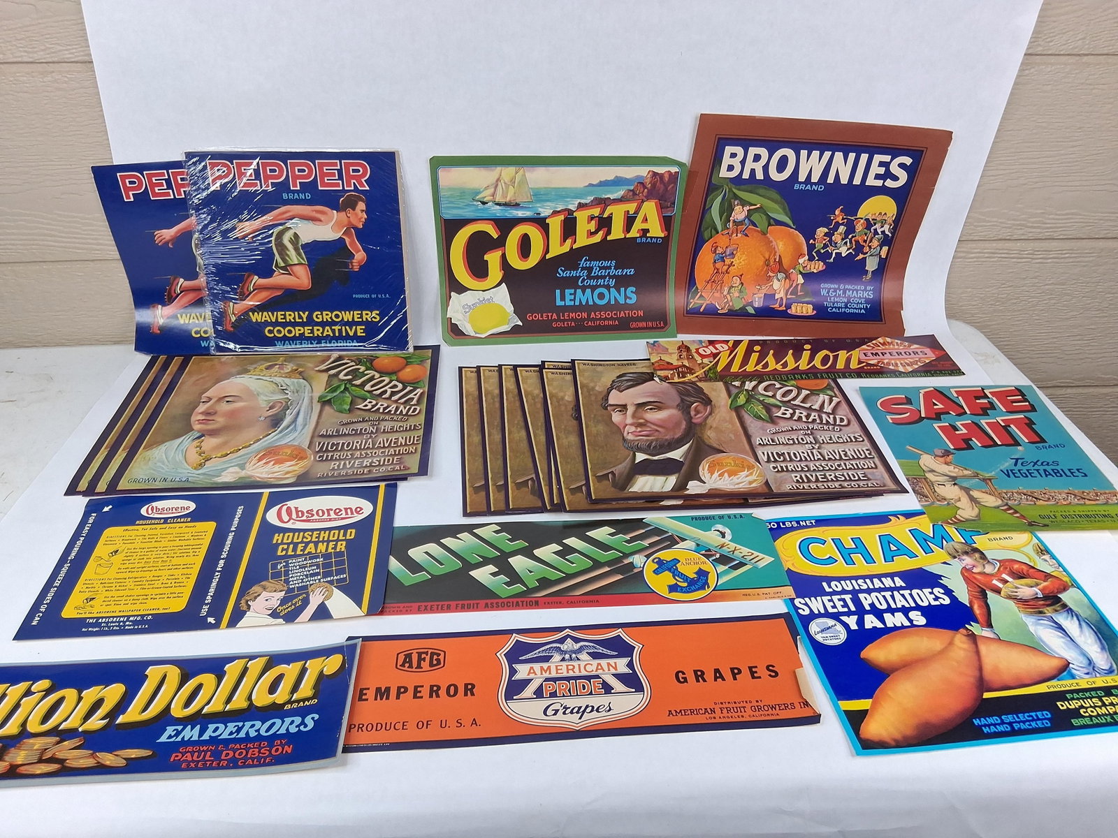 Litho Agricultural Crate & Product Labels: This collection consists of original mid-twentieth century color lithographic labels for various fruit, vegetable, and household products. The group features a variety of commercial artwork styles