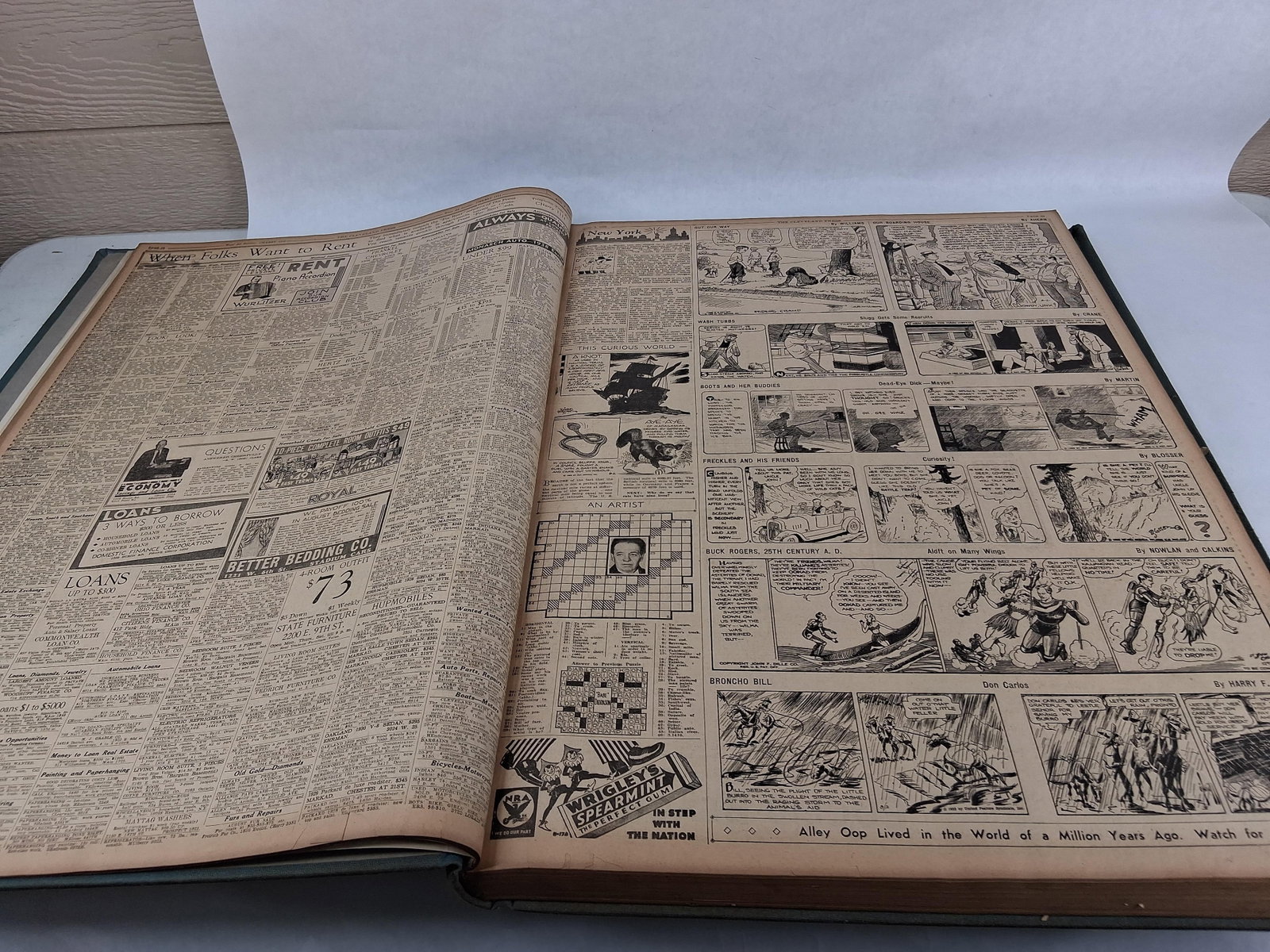 Cleveland Press, Bound Volume, August 1933 - 3