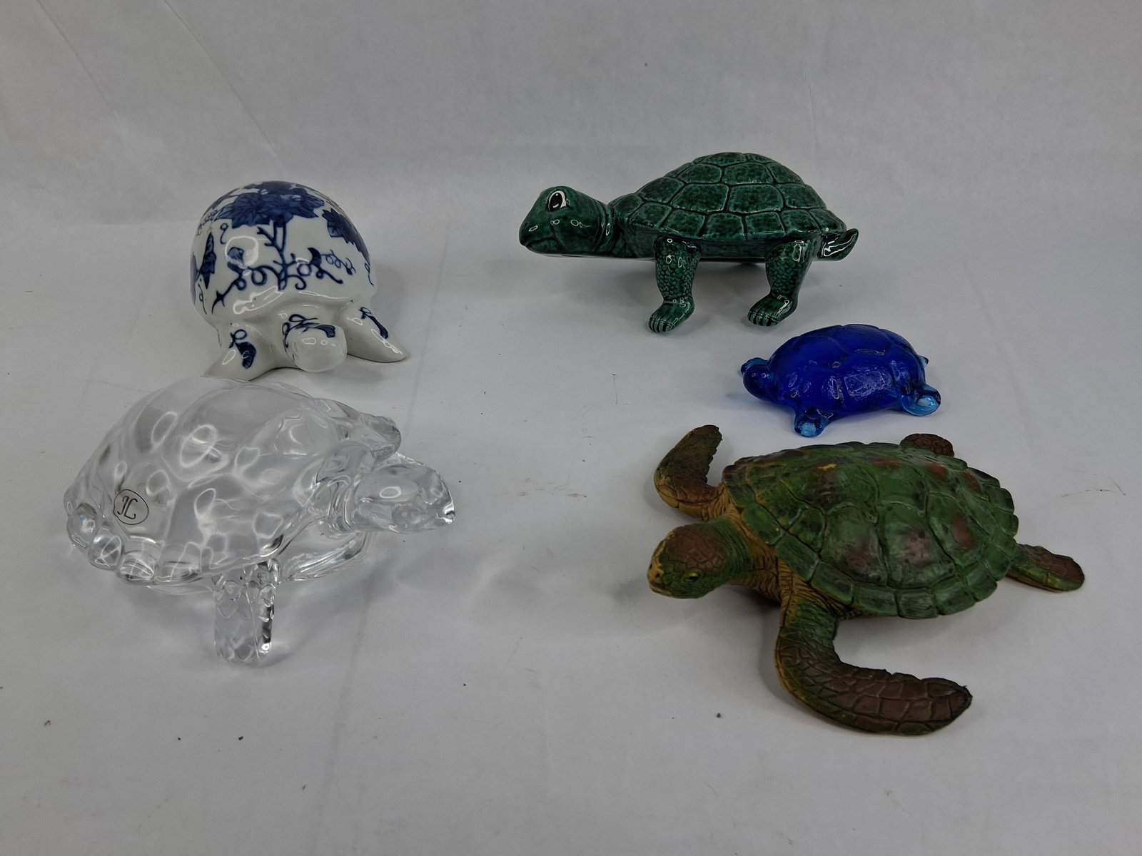 5 Turtle & Tortoise Figurines (1 of 12)