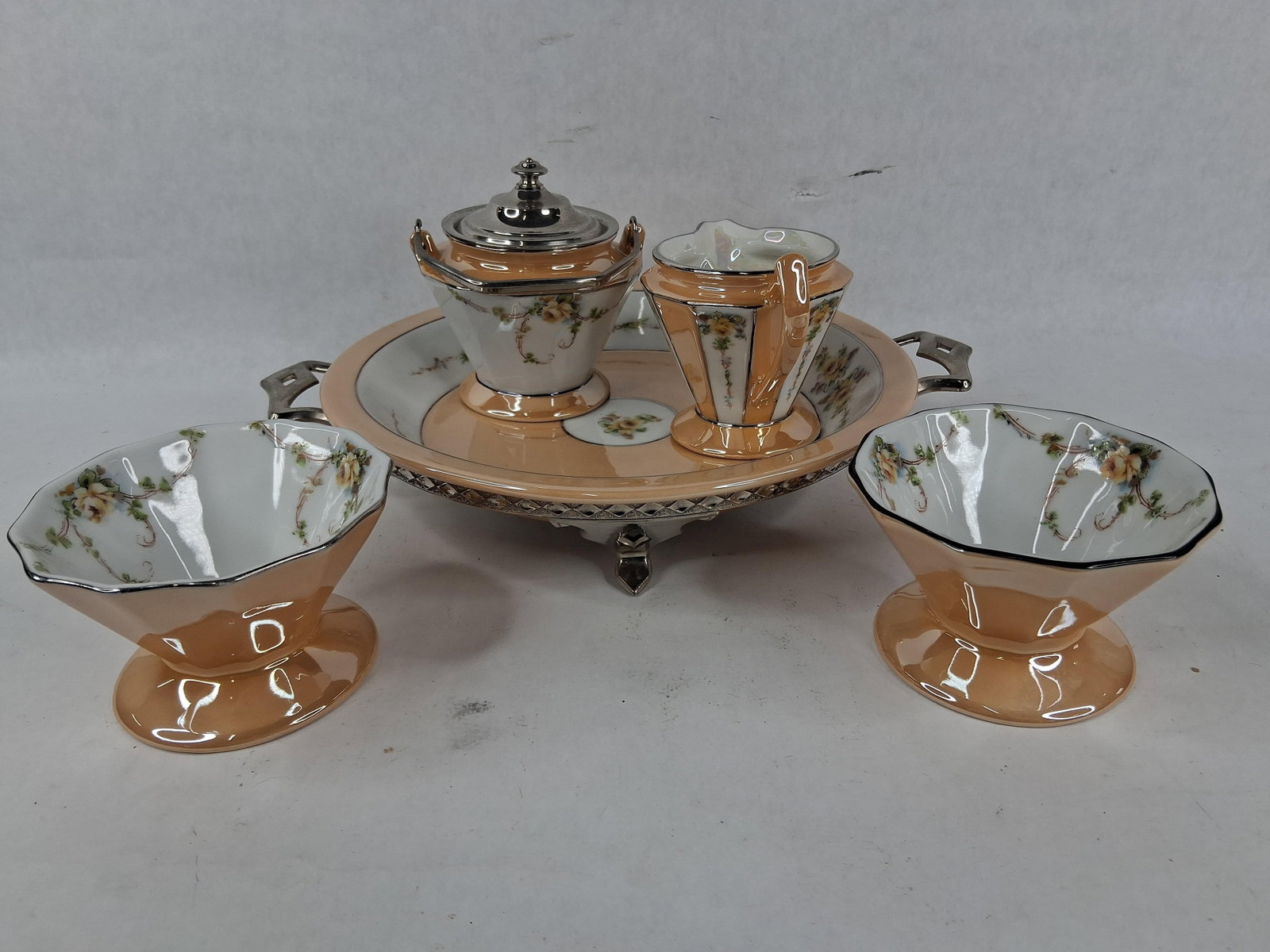Royal Rochester Fraunfelter Lusterware Porc. Set: This five-piece porcelain service set was manufactured by the Fraunfelter China Company of Zanesville, Ohio, for the Royal Rochester brand of the Robeson-Rochester Corporation. The collection