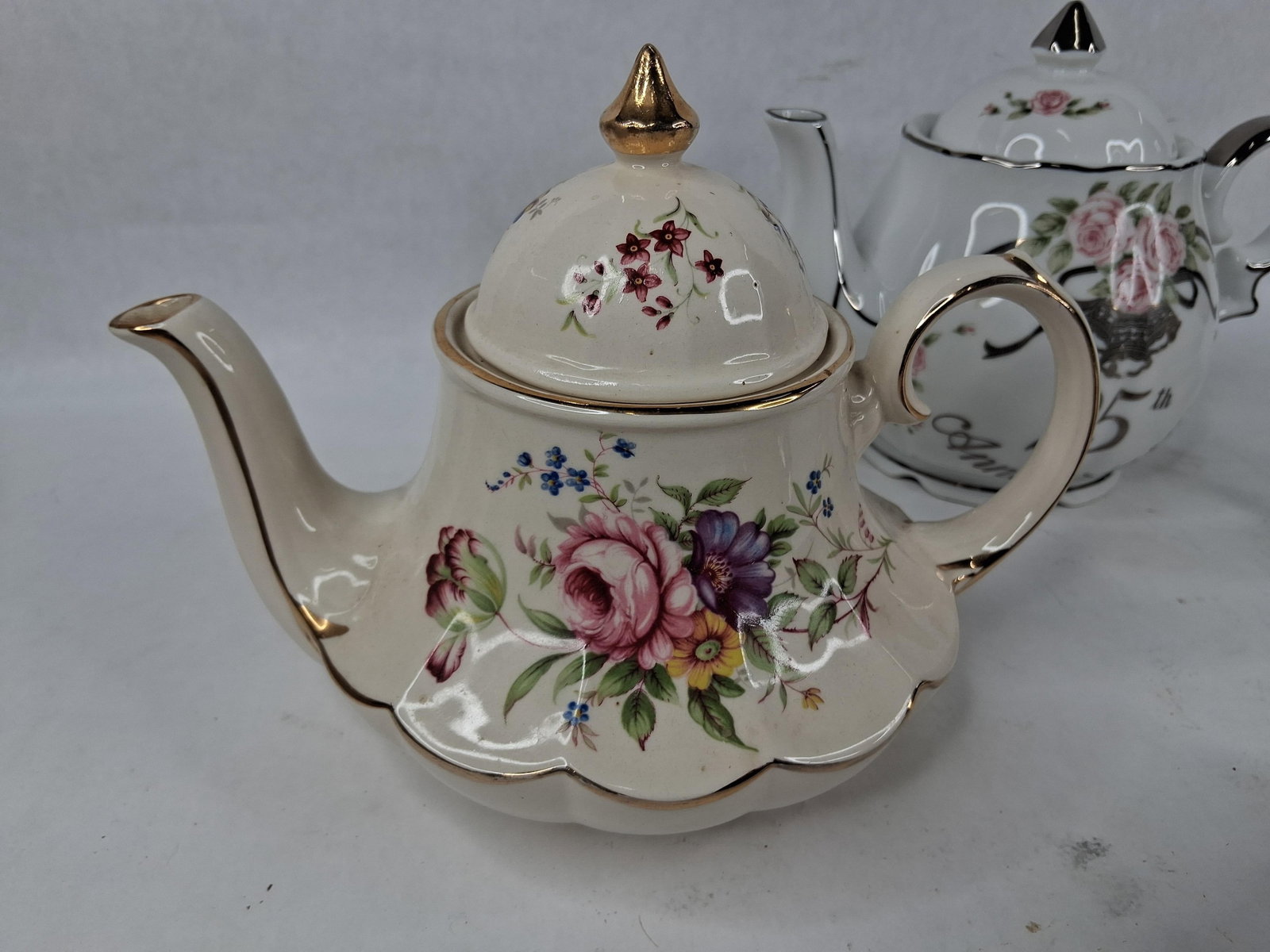 Lefton & Sadler Ceramic Teapots & Tableware - 5