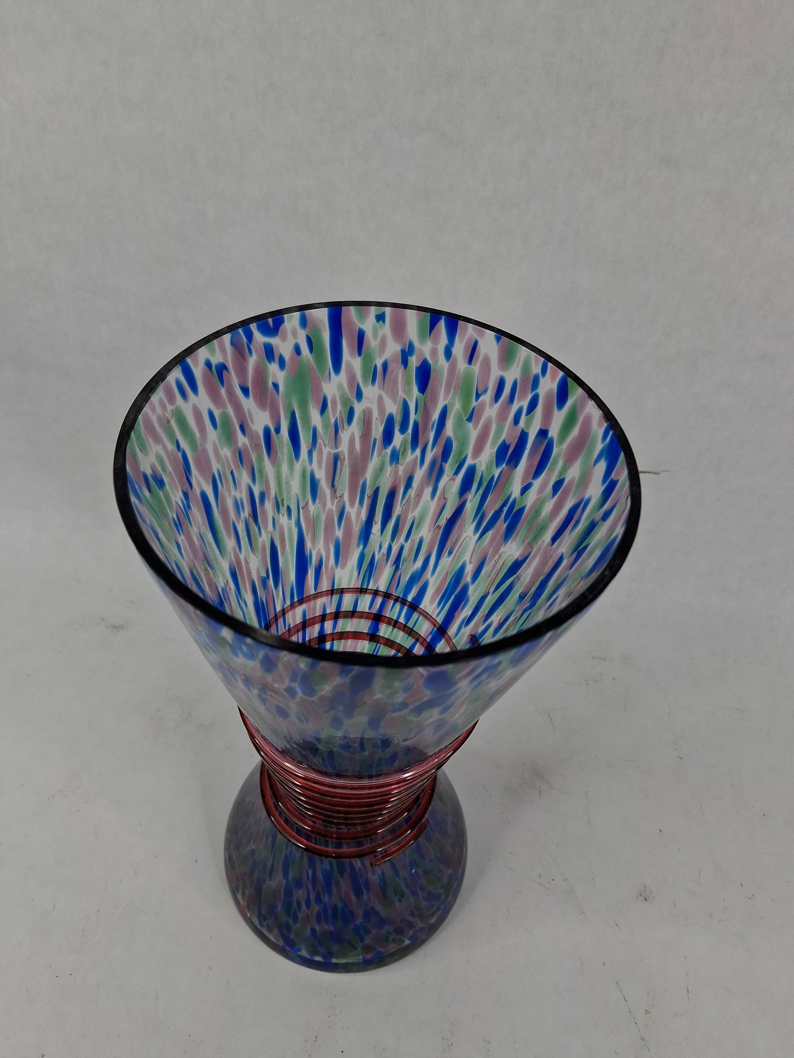 Bohemian Ruby Threaded Spatter Glass Corset Vase - 2