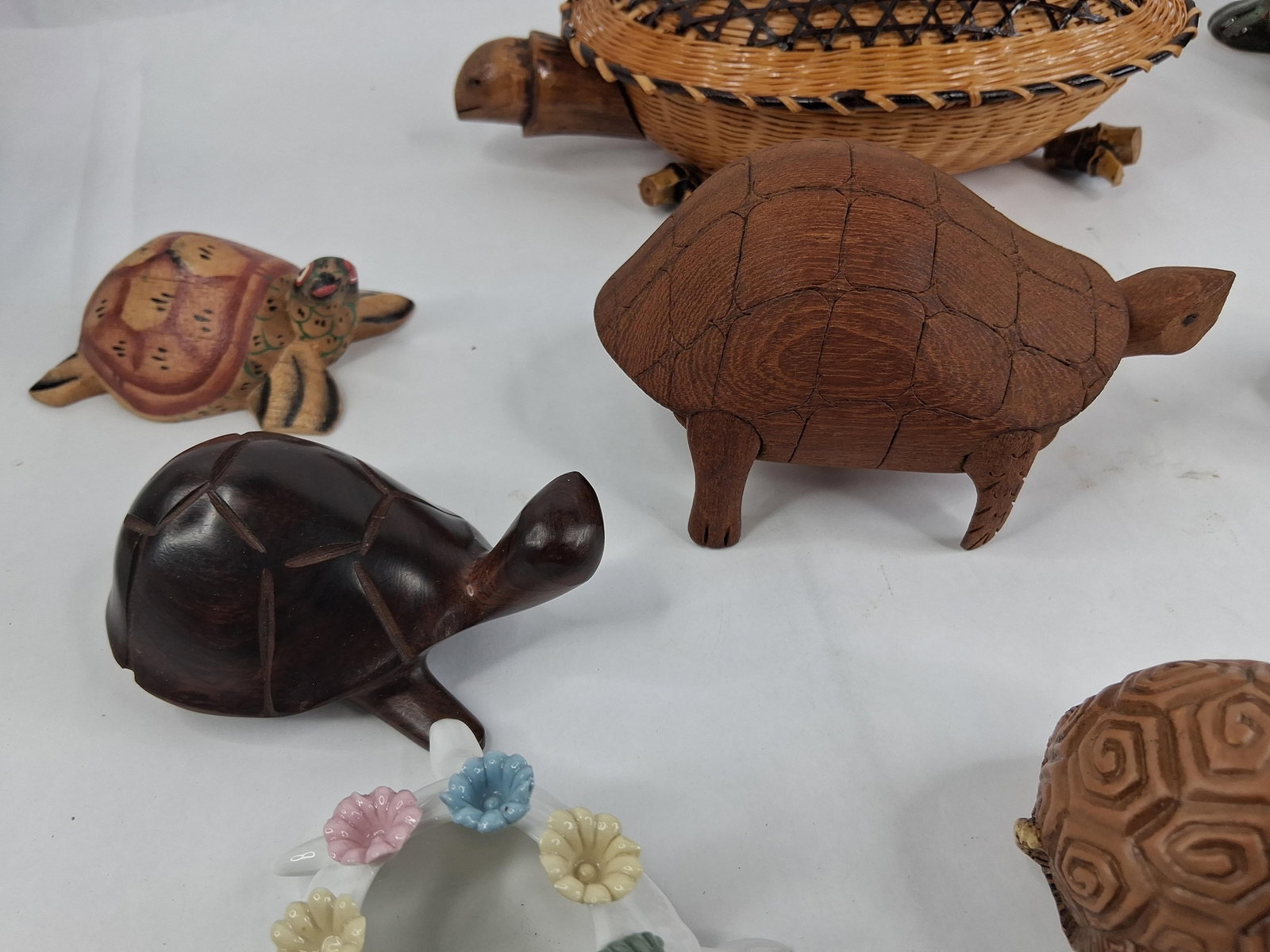 Set 10 Turtle Figurines & Objects - 3