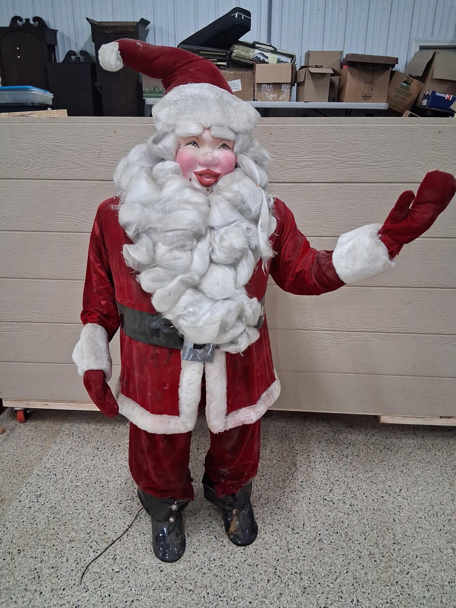 Animated Department Store Santa Claus Figure (1 of 8)