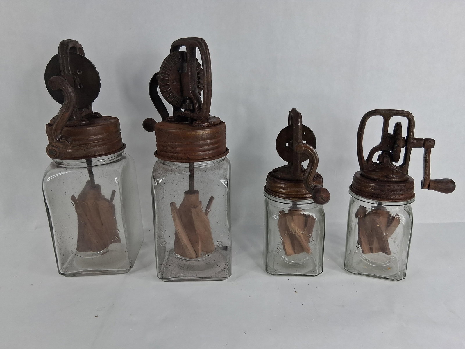 Set 4 Dazey Style Reproduction Glass Butter Churns (1 of 8)