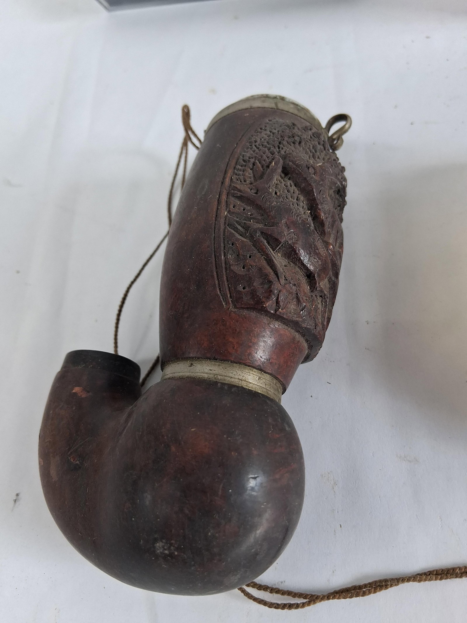 Davis Automatic Inkwell, Carved Pipe & Accessories - 4