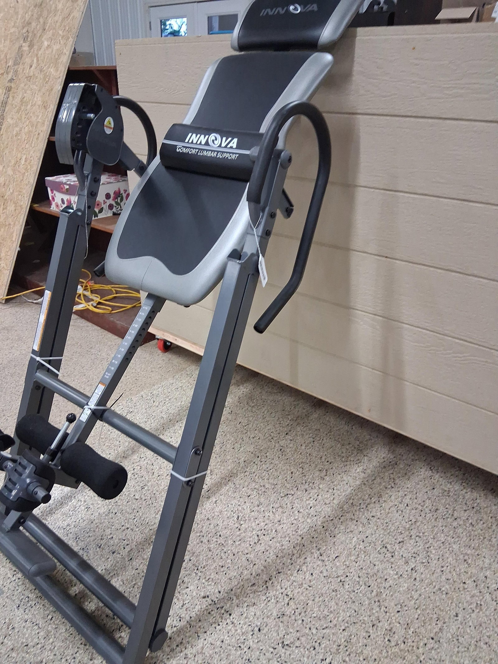 Innova Inversion Table w/ Lumbar Support - 4
