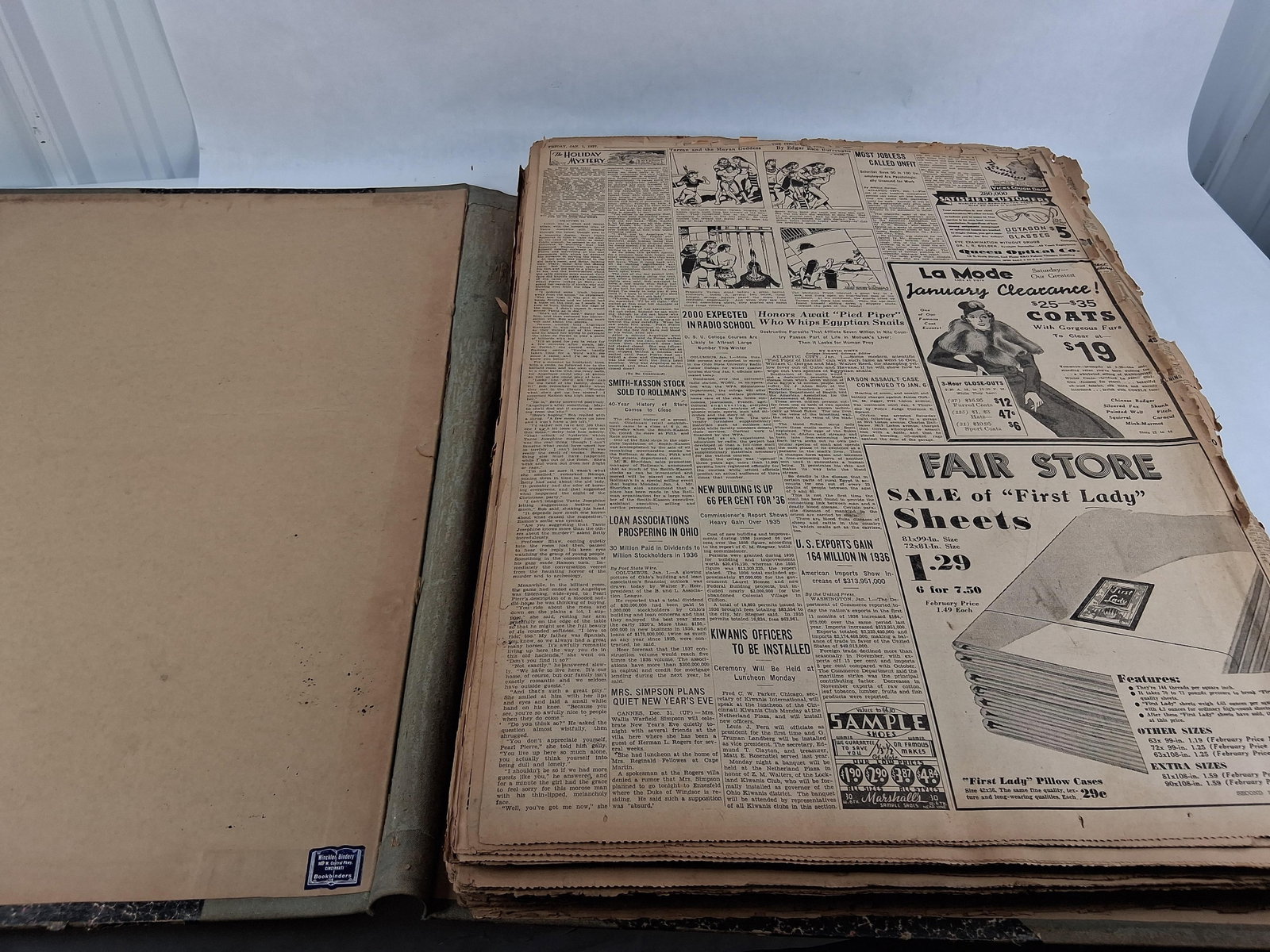 Cincinnati & Kentucky Post Bound Newspapers (1 of 13)