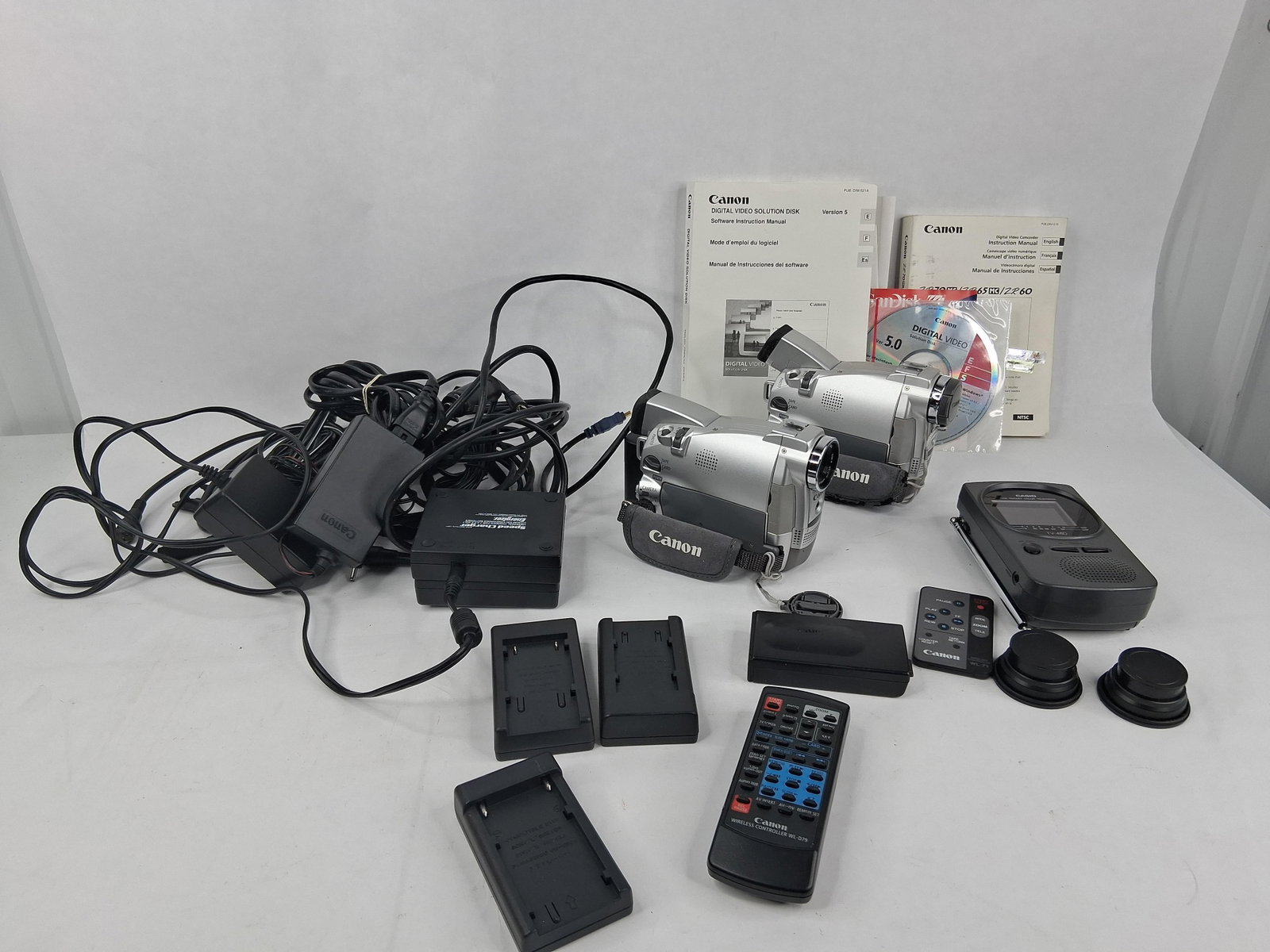 Canon ZR Camcorders & Casio TV-480 w/ Accessories (1 of 11)