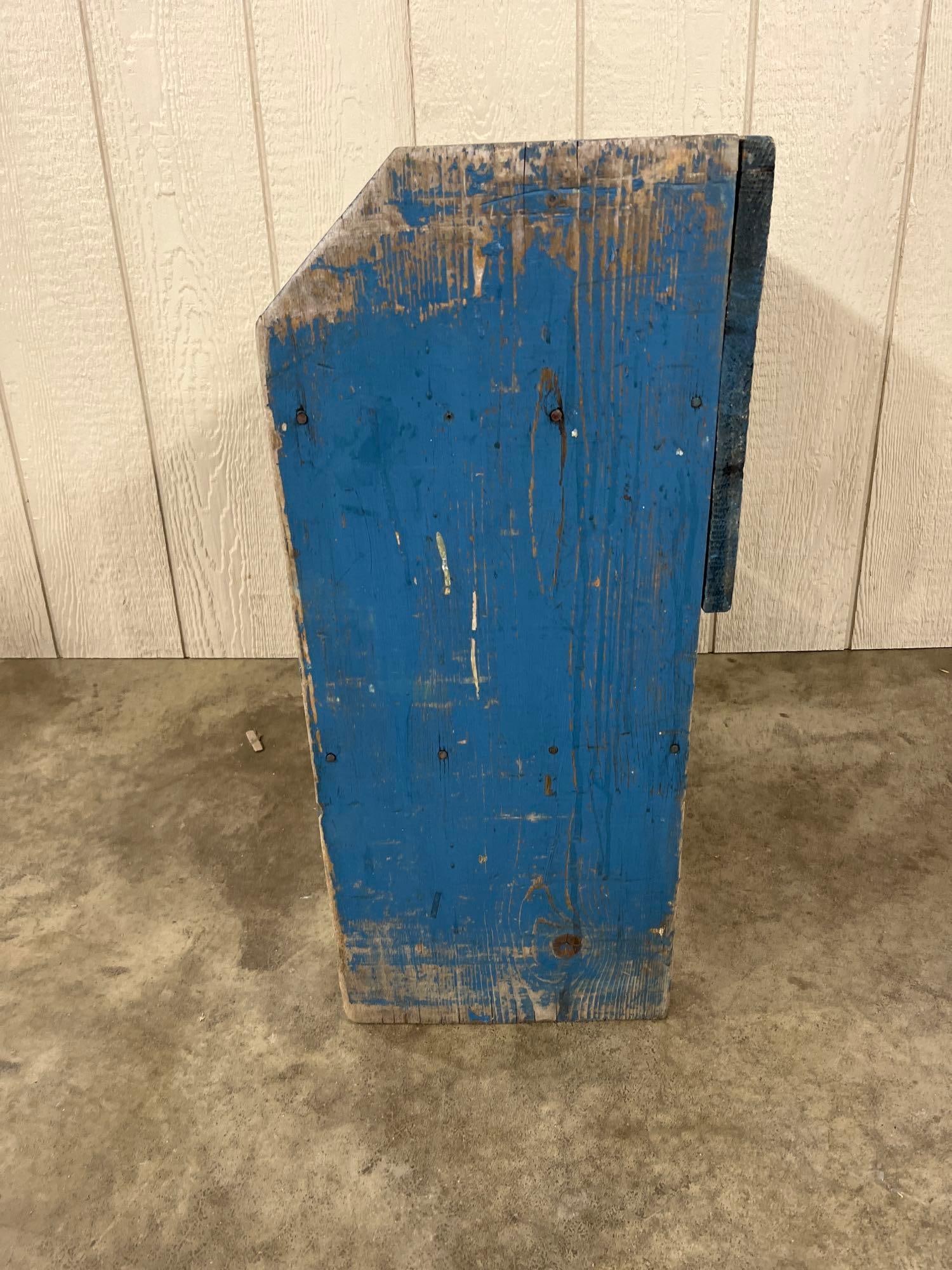 American Primitive Blue Painted Pine Bucket Bench - 4