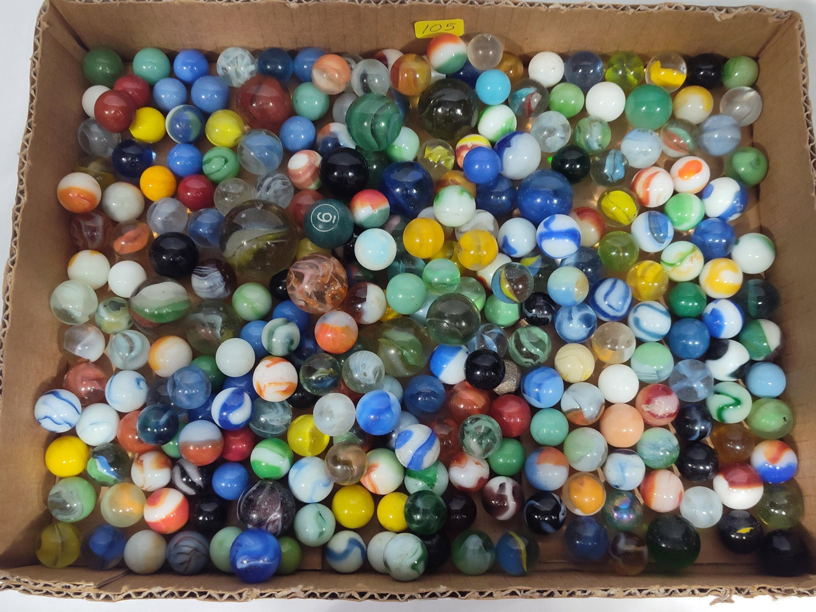 Collection of Vtg UV Fluorescent Marbles (1 of 2)