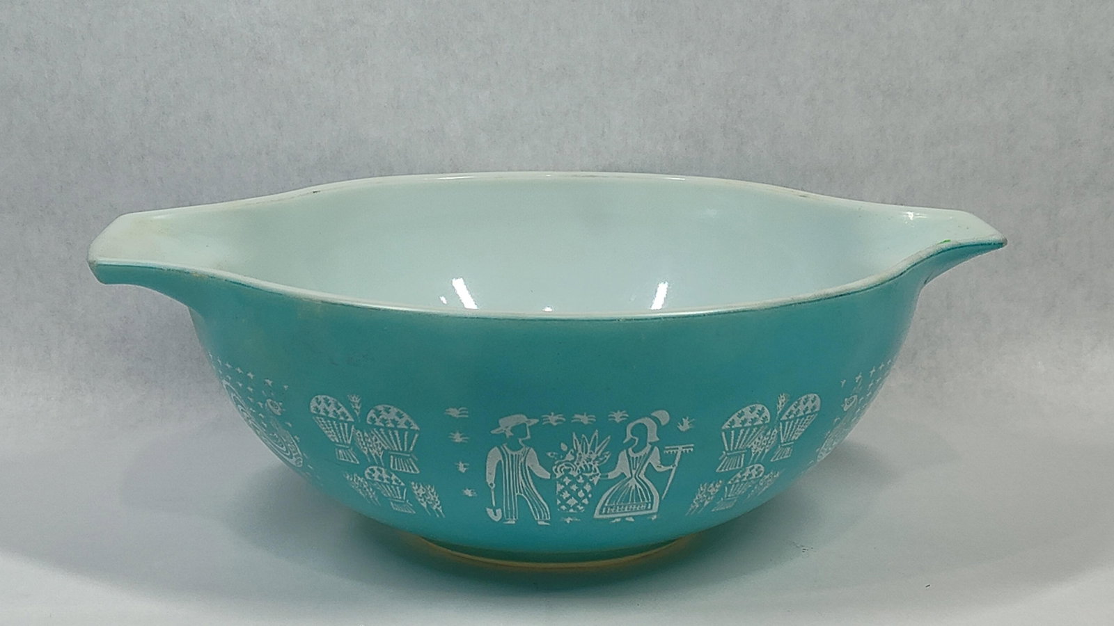 Pyrex Turquoise Butterprint Cinderella Bowl 441 (1 of 3)