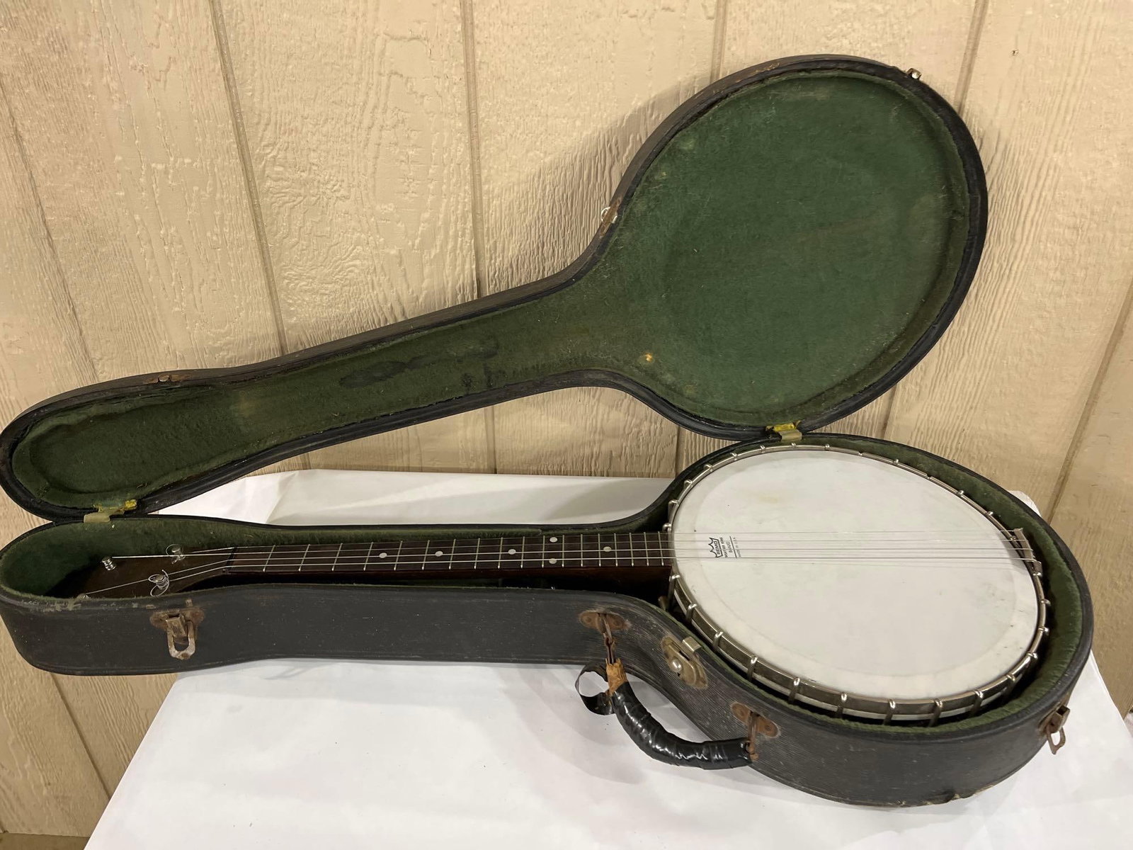 Vtg 4-String Open-Back Tenor Banjo w/ Case (1 of 6)