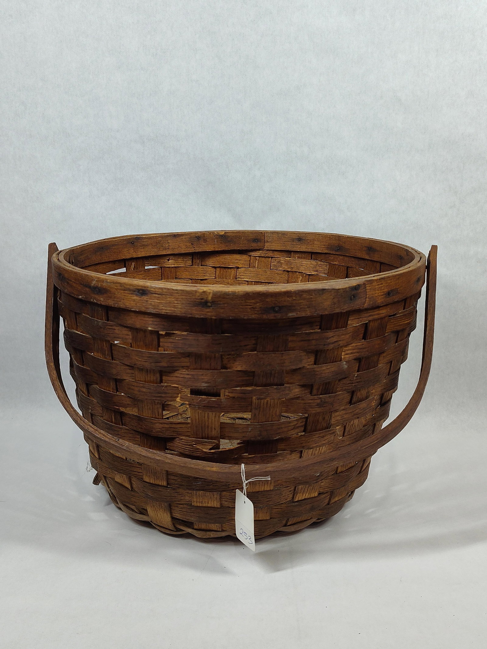 American Split Oak Orchard Basket w/ Fixed Handle (1 of 4)