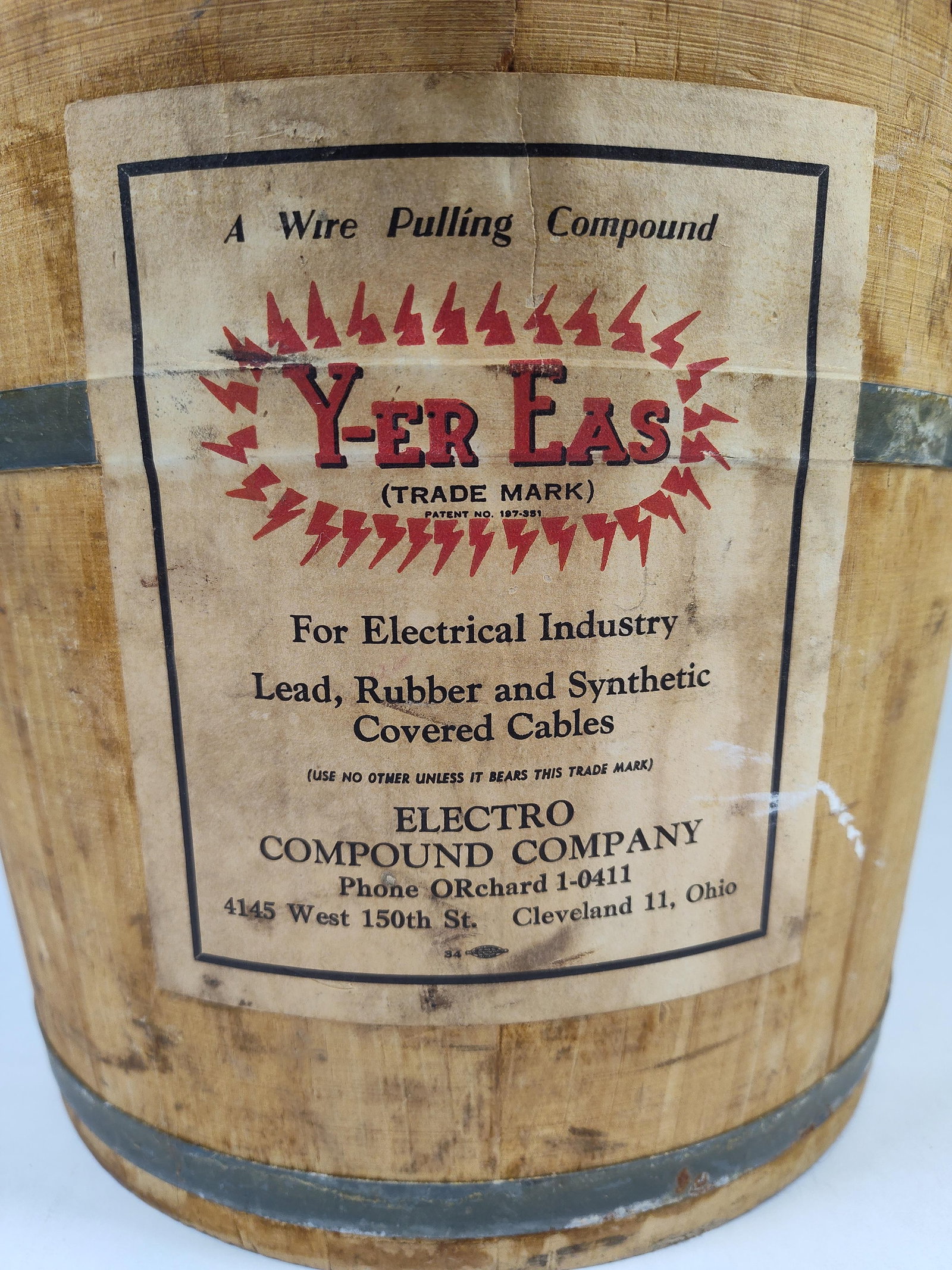 Electro Compound Co. Wire Pulling Wooden Bucket - 2