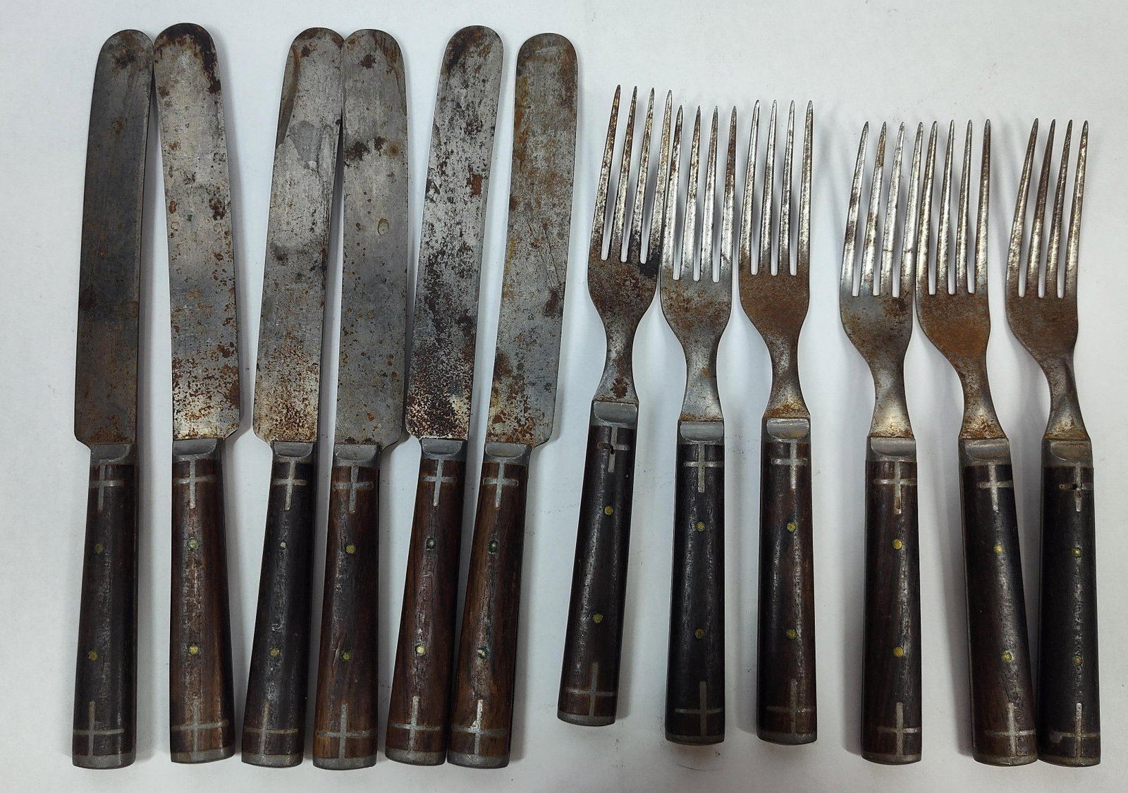 Set 12 Civil War Era Carbon Steel & Wood Flatware (1 of 3)