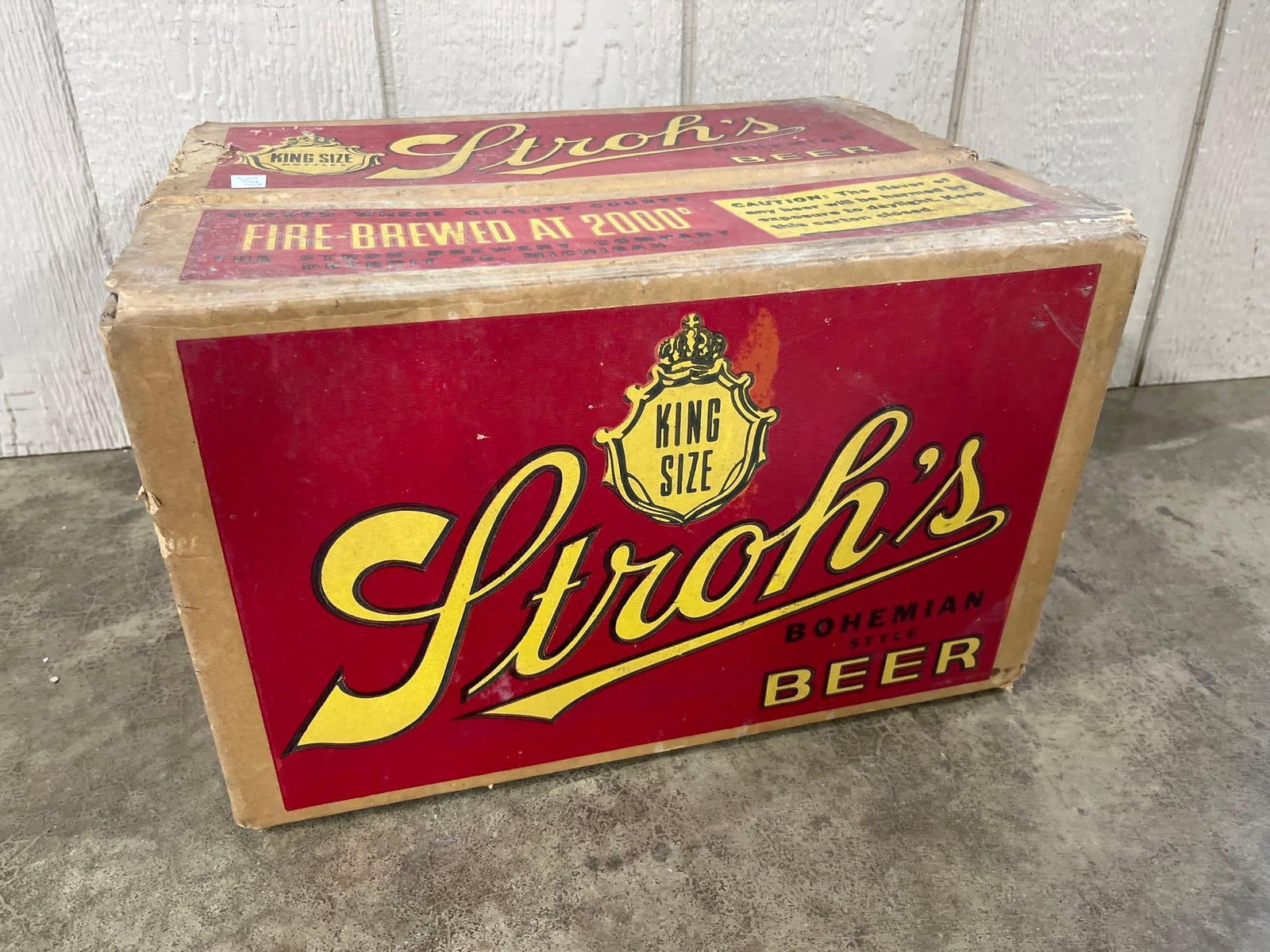 Stroh's Bohemian Style Beer Cardboard Case 1964: A vintage cardboard shipping carton for Stroh's Bohemian Style Beer, produced by The Stroh Brewery Company of Detroit, Michigan. This heavy-duty case was manufactured by the Gaylord Container