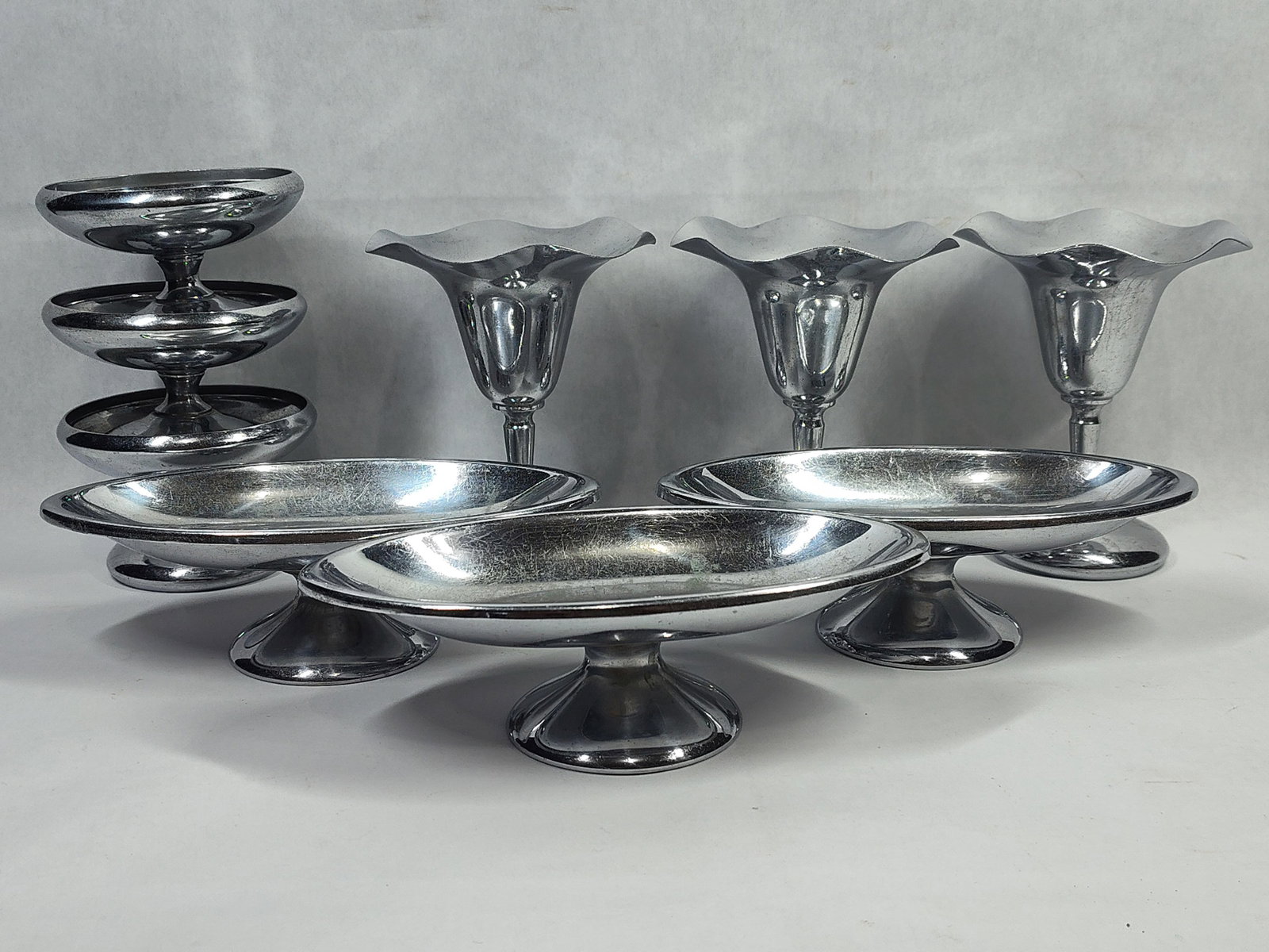 Set 9 Art Deco Chrome Pedestal Dishes & Compotes (1 of 6)