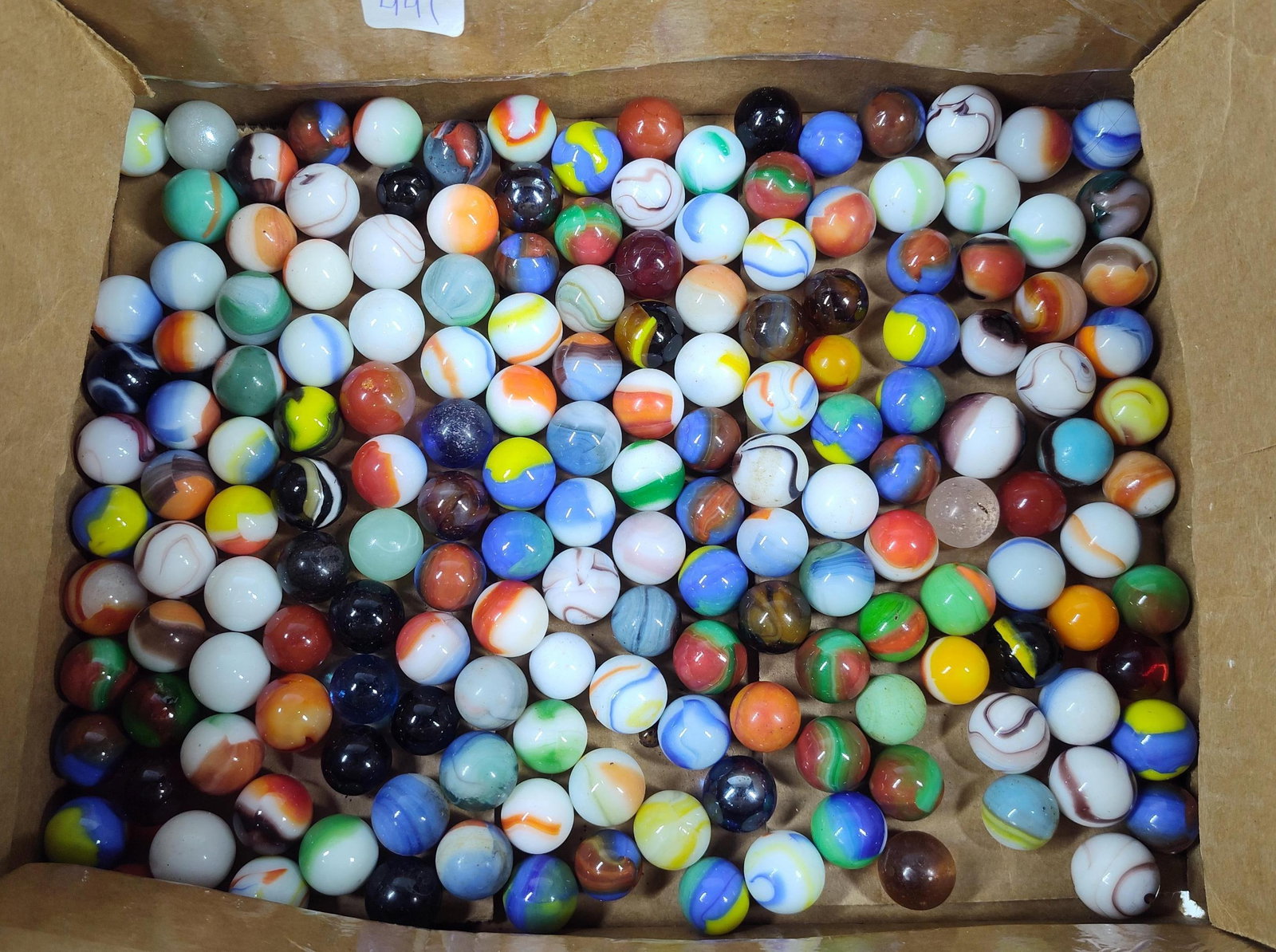 Vtg Glass Marbles w/ Uranium Glass (1 of 2)