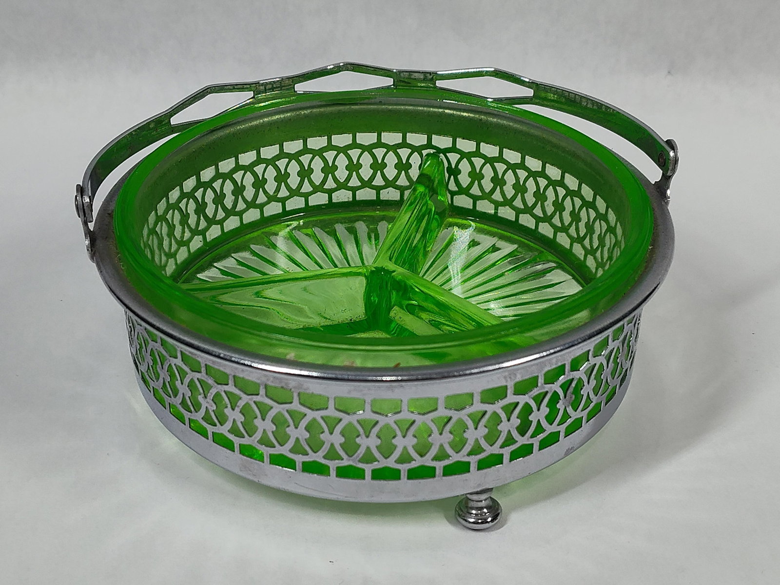 Green Depression Glass Divided Relish Dish, Chrome (1 of 2)