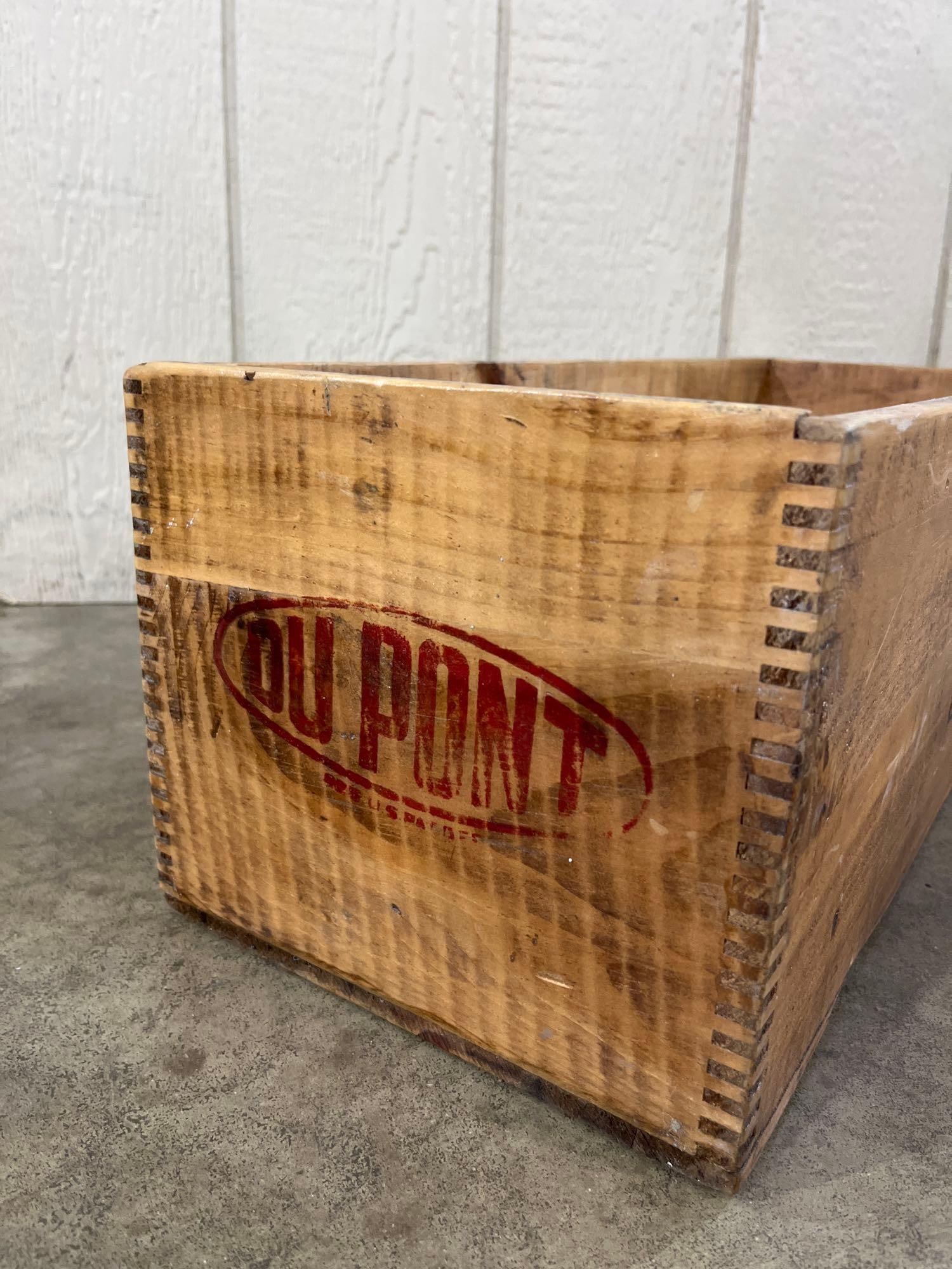DuPont Black Pellet Powder Wooden Shipping Crate (1 of 5)